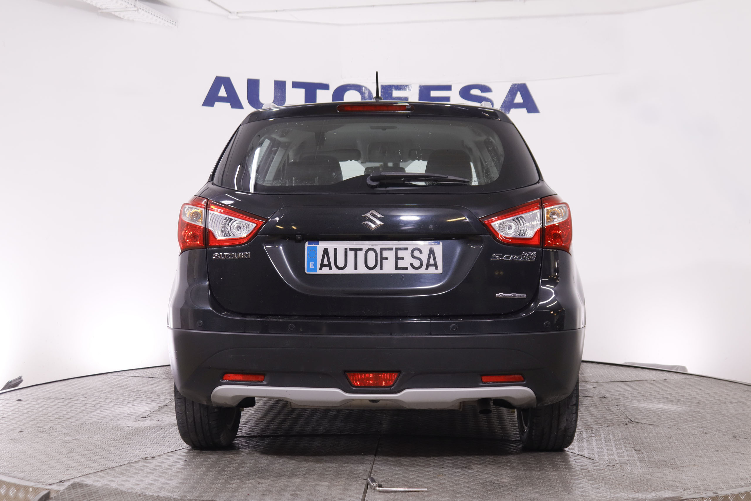 Suzuki S-Cross 1.6 Ddis 4WD - foto 6