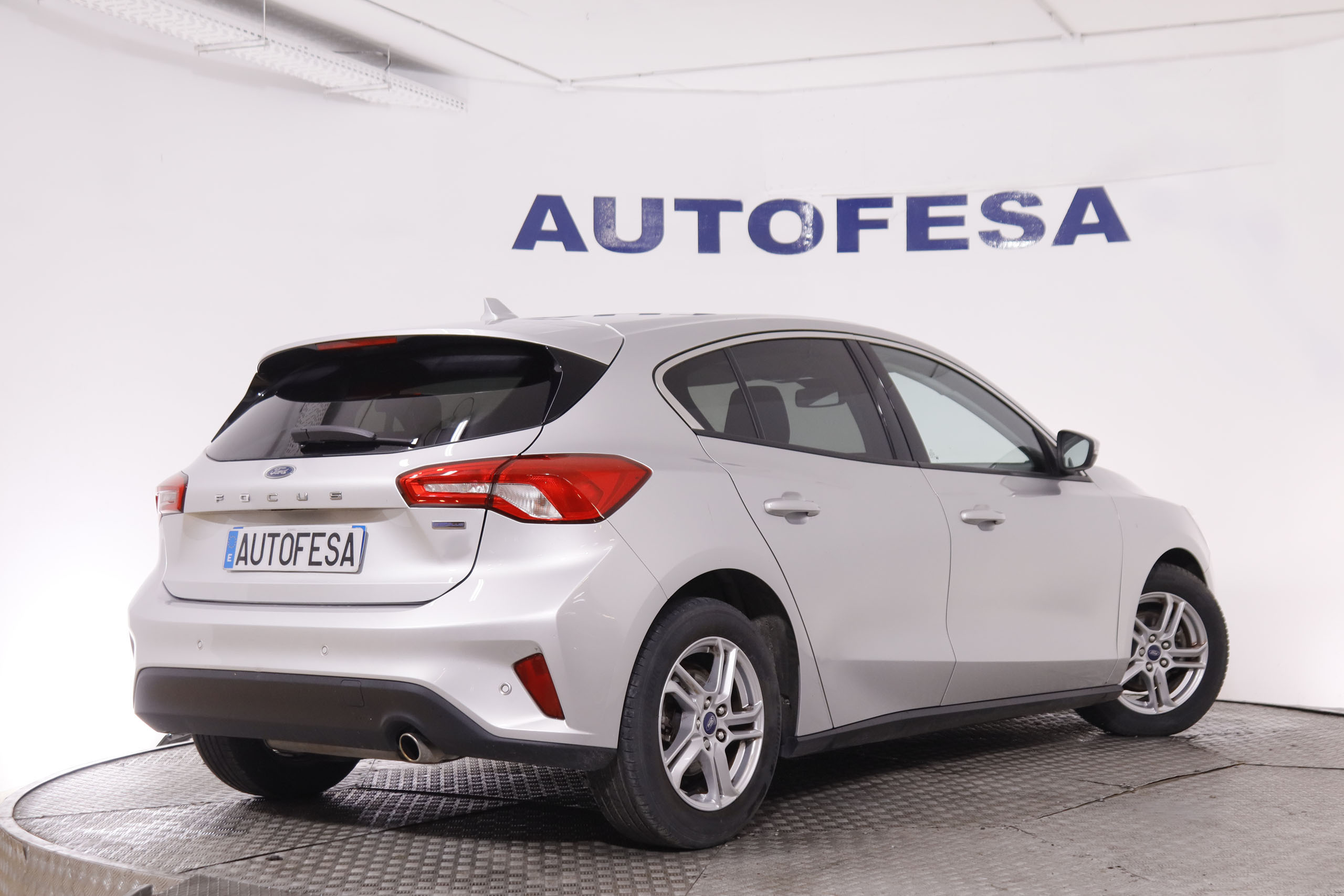 Ford Focus 1.5 EcoBlue Titanium - foto 5