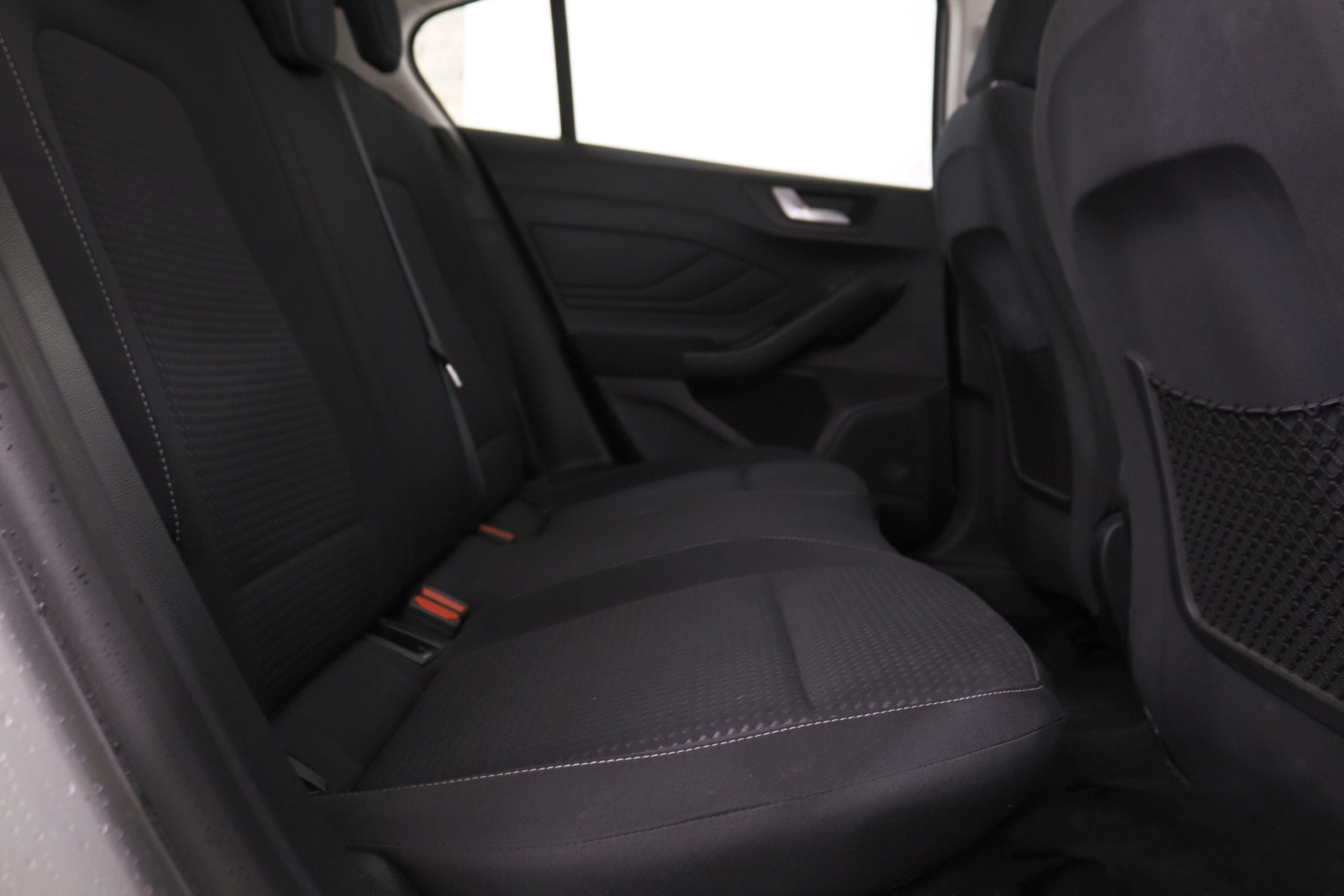 Ford Focus 1.5 EcoBlue Titanium - foto 21
