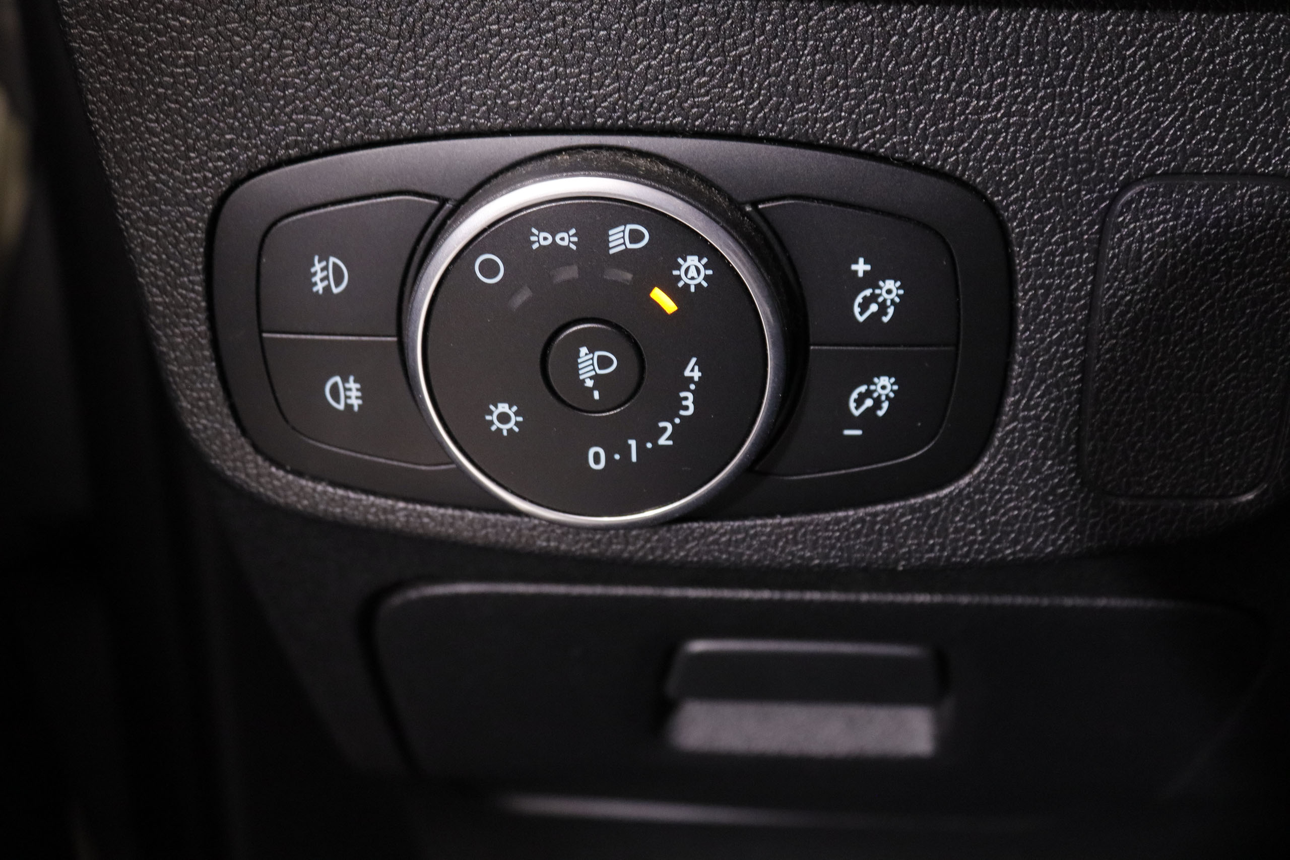 Ford Focus 1.5 EcoBlue Titanium - foto 16