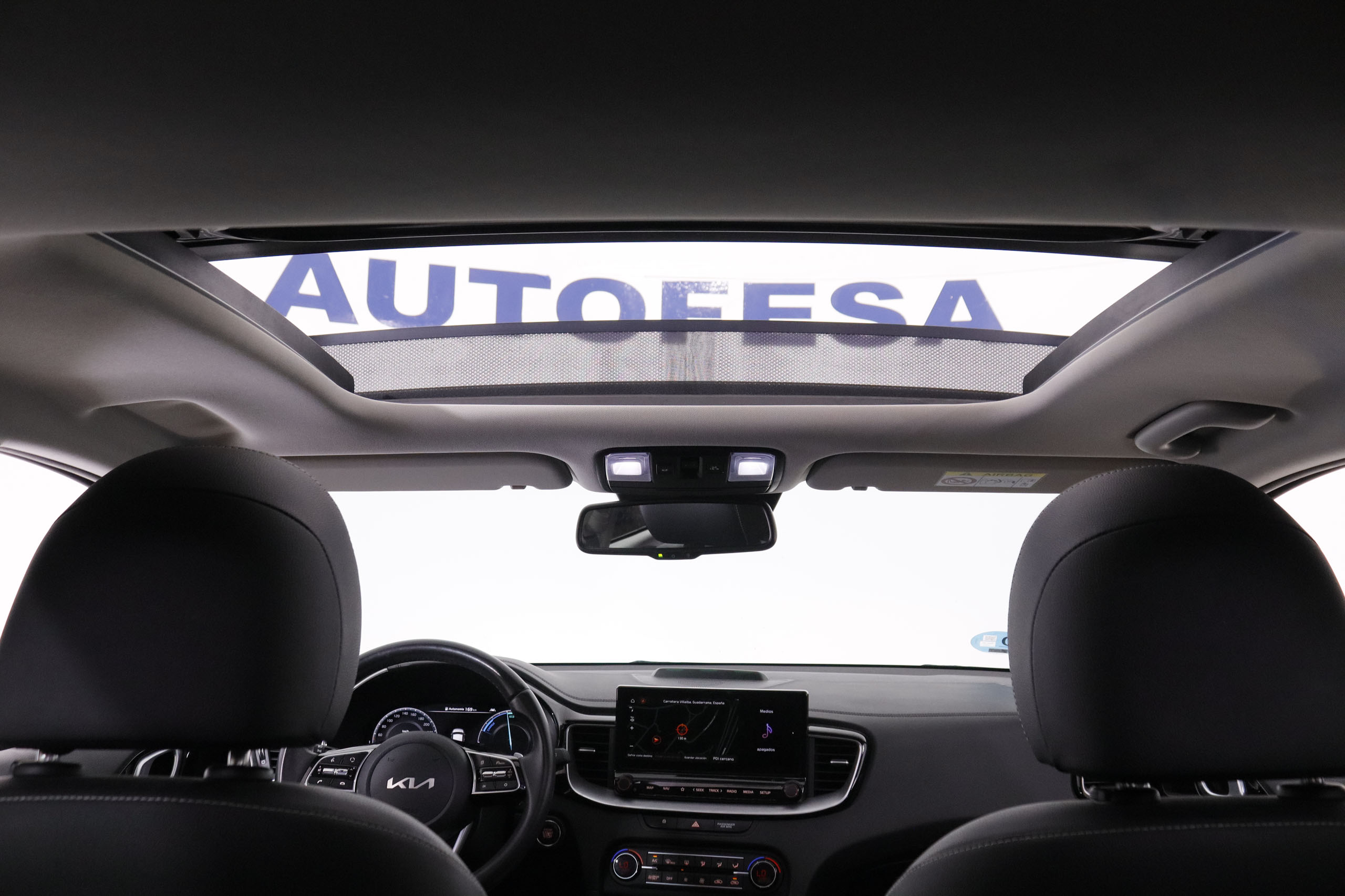 Kia XCeed 1.6 PHEV Emotion - foto 12