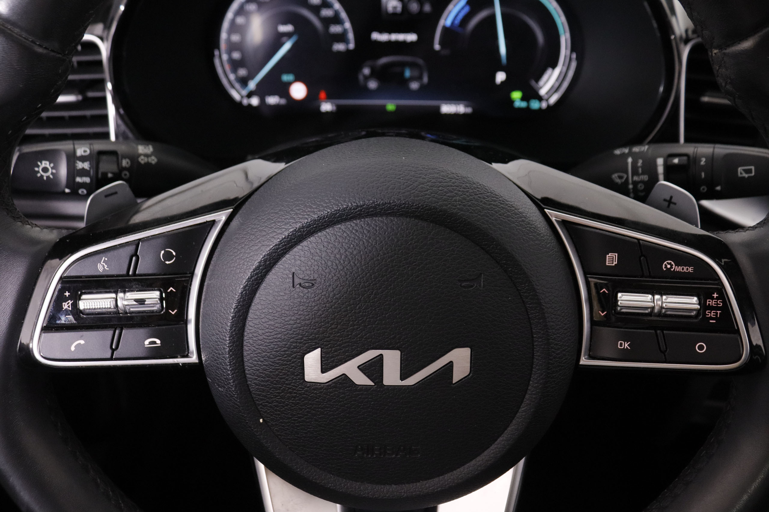 Kia XCeed 1.6 PHEV Emotion - foto 16