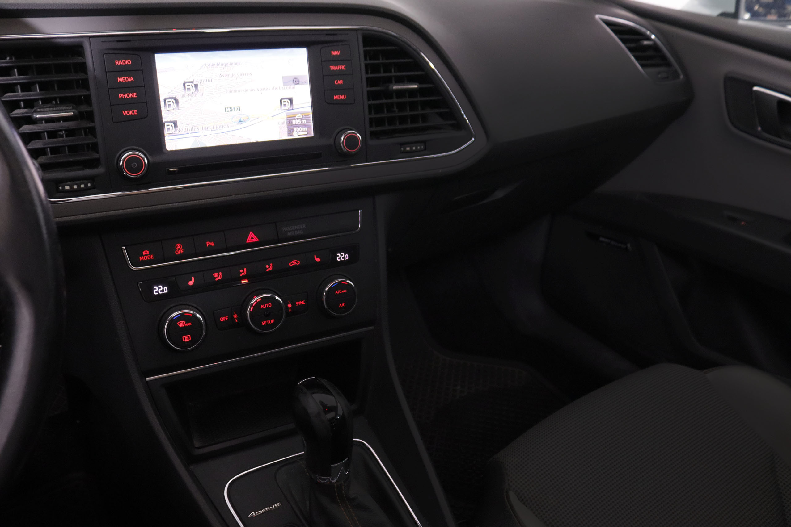SEAT León 2.0 TDI Xperience 4DRIVE DSG - foto 14