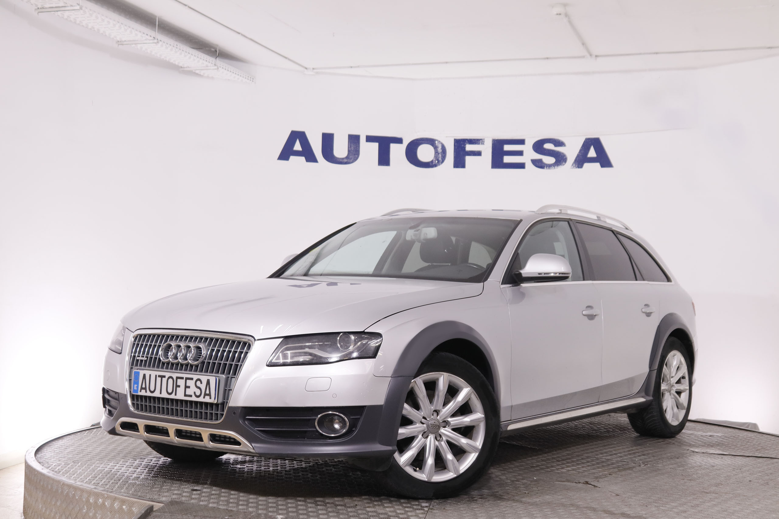 Audi A4 Allroad quattro 3.0 TDI - foto 1