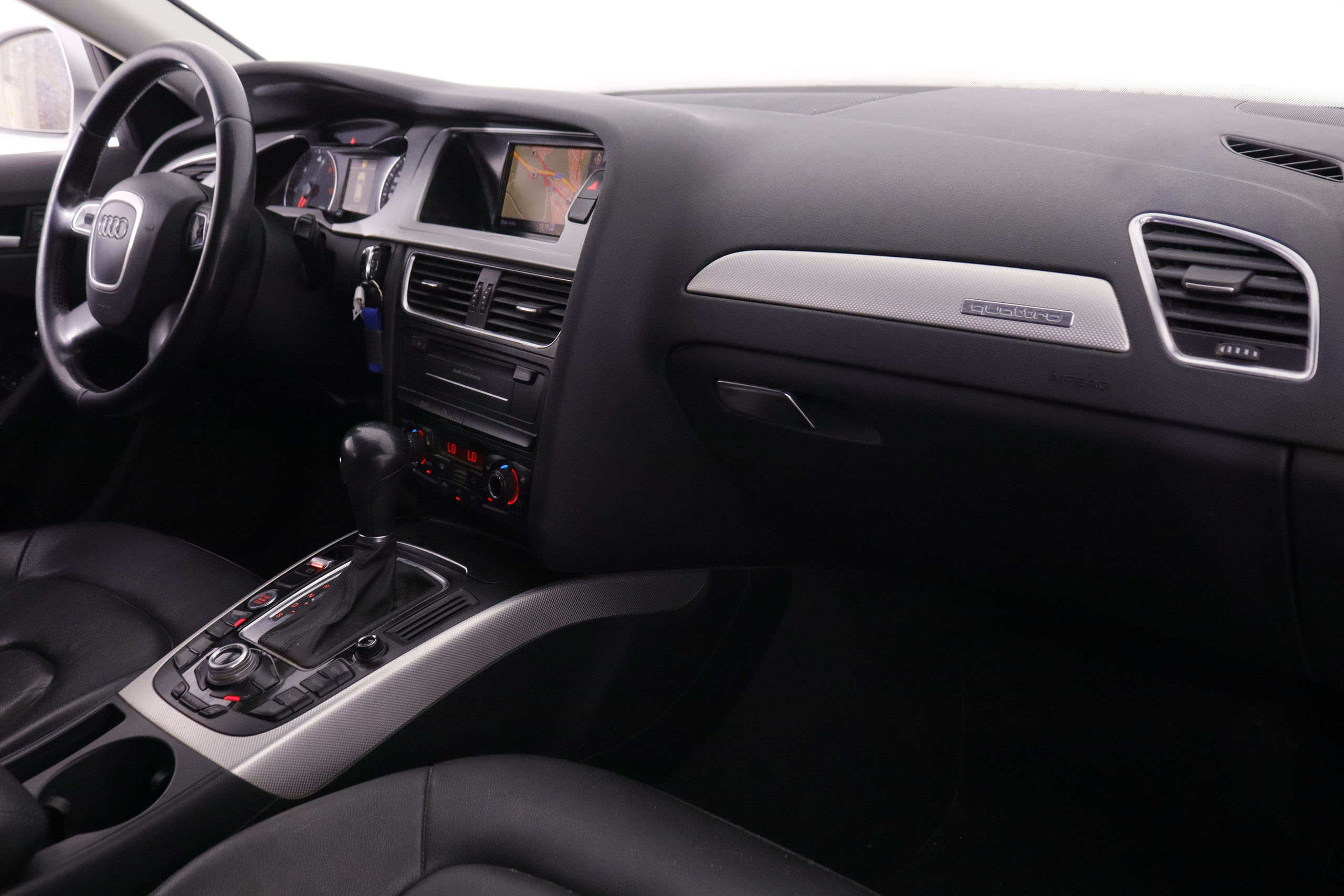 Audi A4 Allroad quattro 3.0 TDI - foto 12