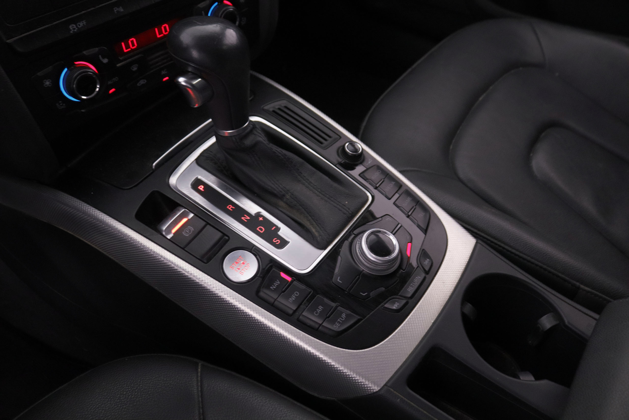 Audi A4 Allroad quattro 3.0 TDI - foto 13