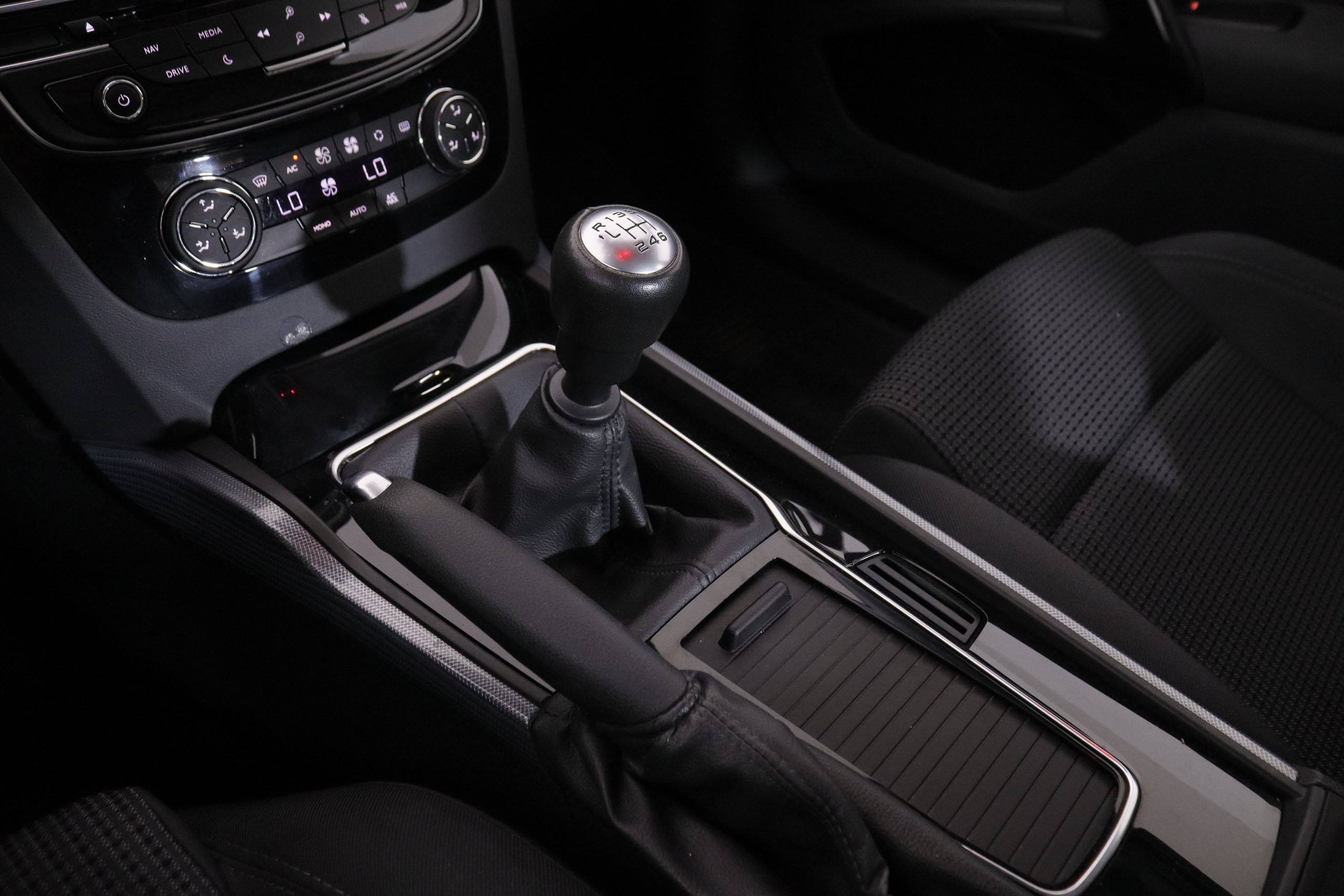 Peugeot 508 2.0 BlueHDi Active - foto 14
