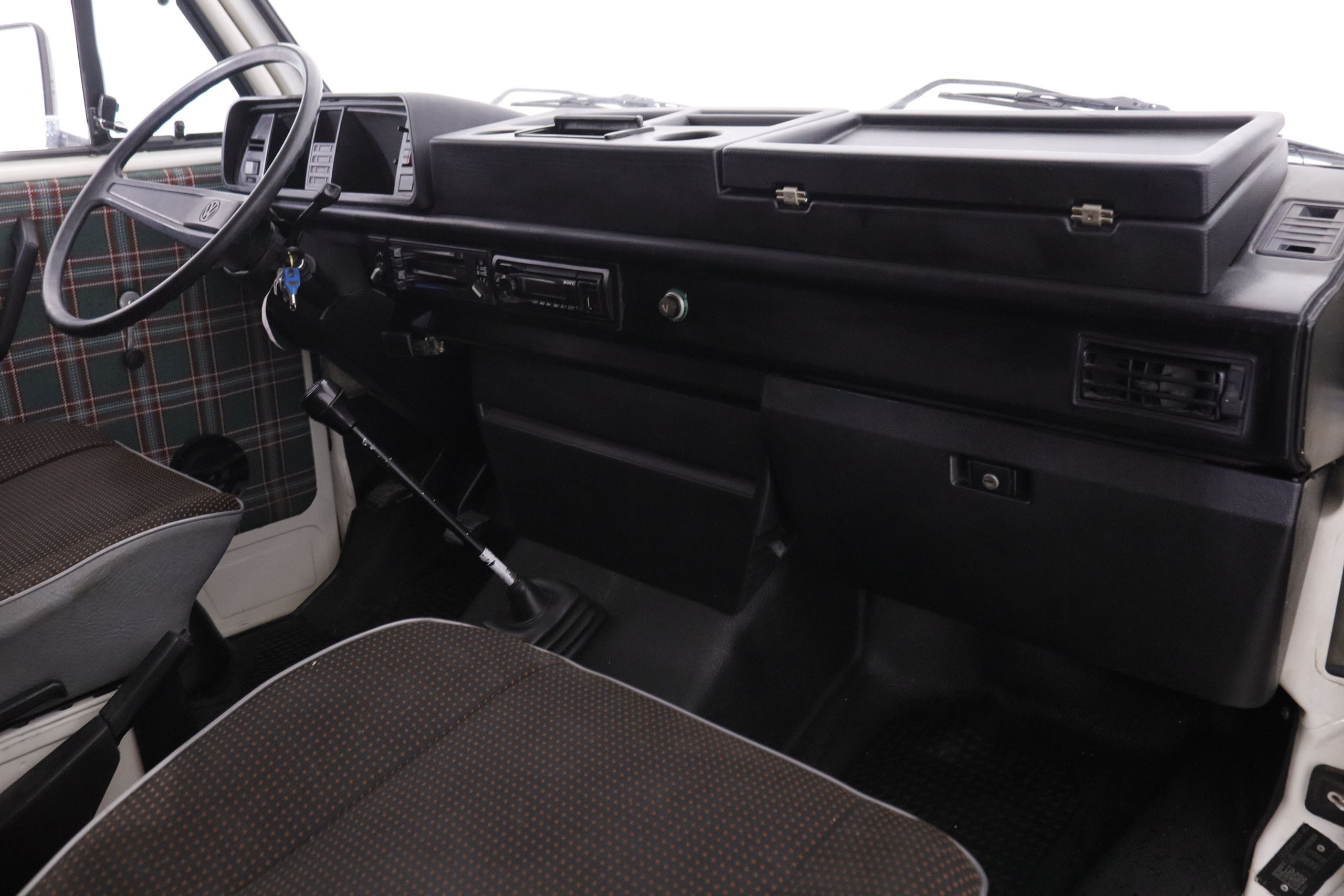 Volkswagen Caravelle T3 1.6 D Clasica Restaurada - foto 12