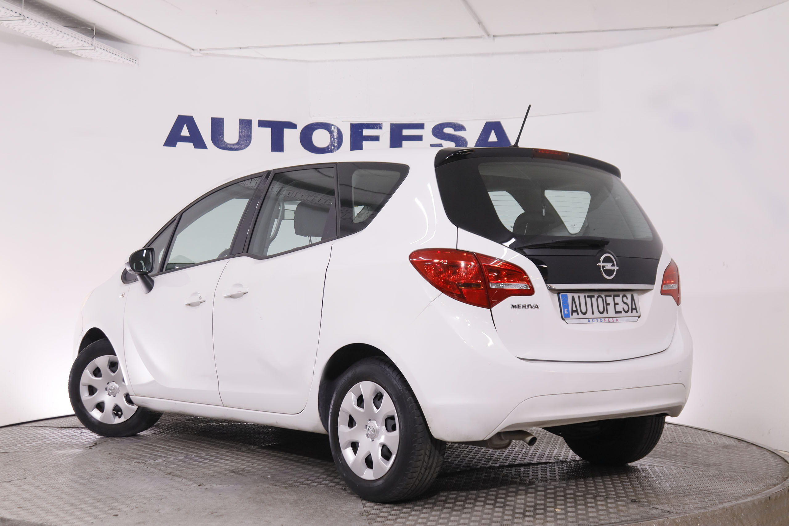 Opel Meriva 1.4i - foto 7