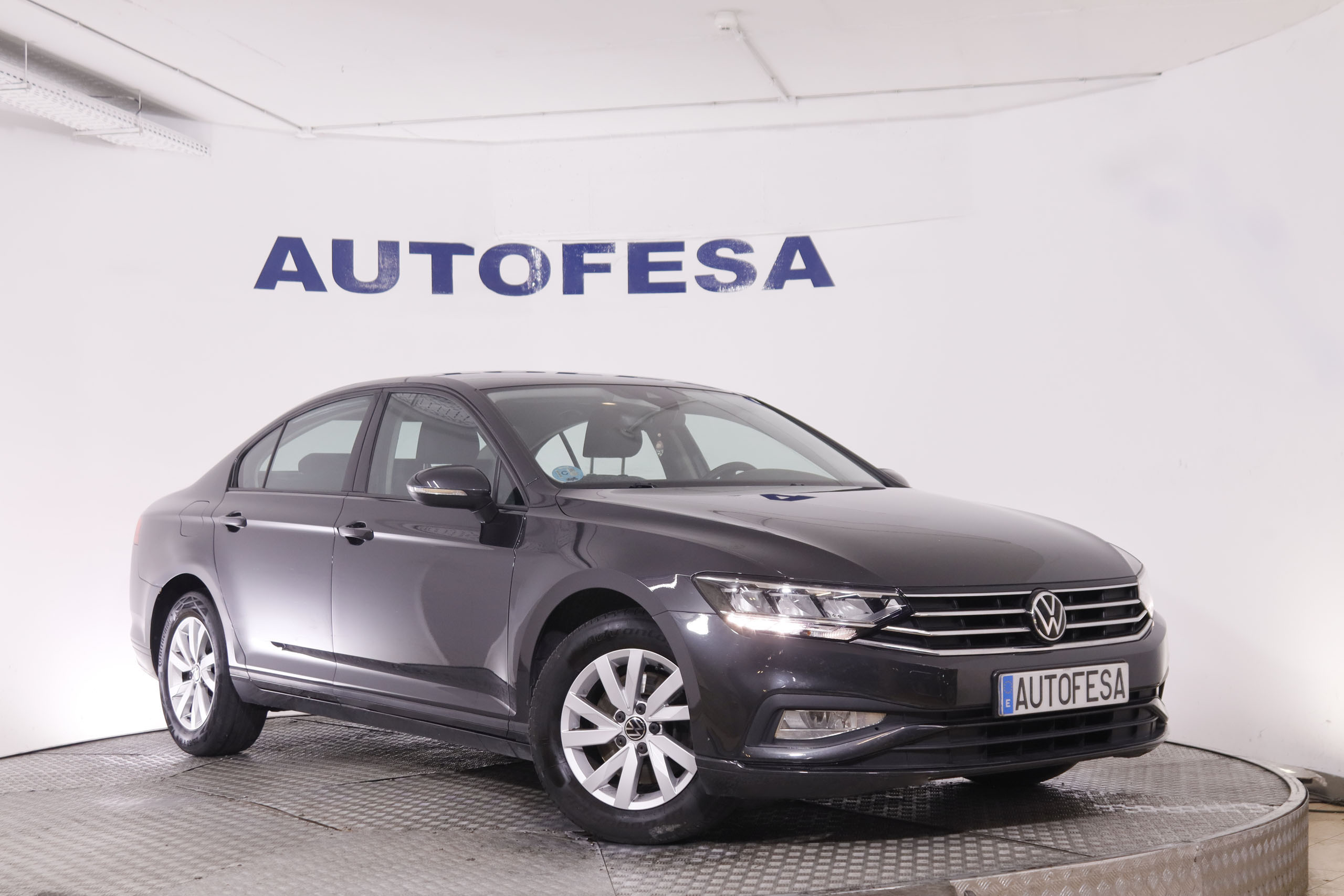 Volkswagen Passat 2.0 TDI DSG - foto 3