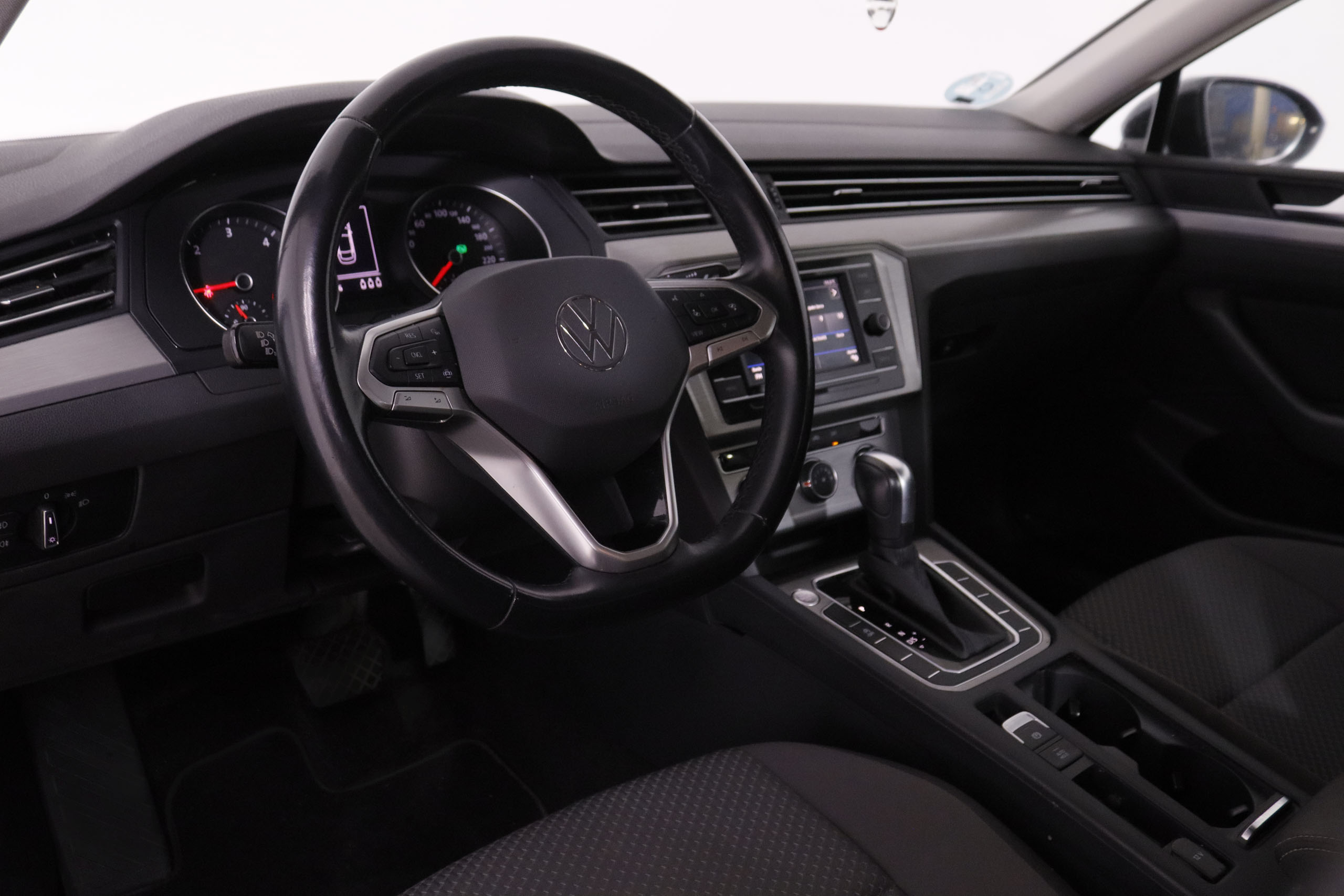 Volkswagen Passat 2.0 TDI DSG - foto 11