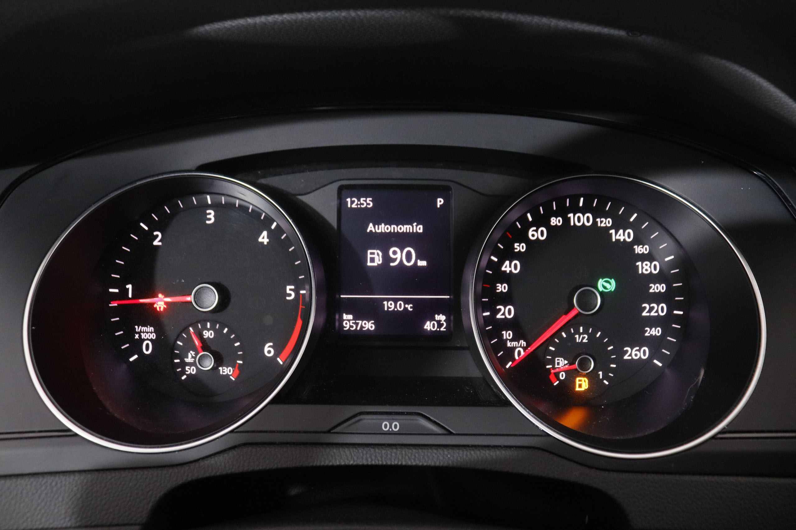 Volkswagen Passat 2.0 TDI DSG - foto 18