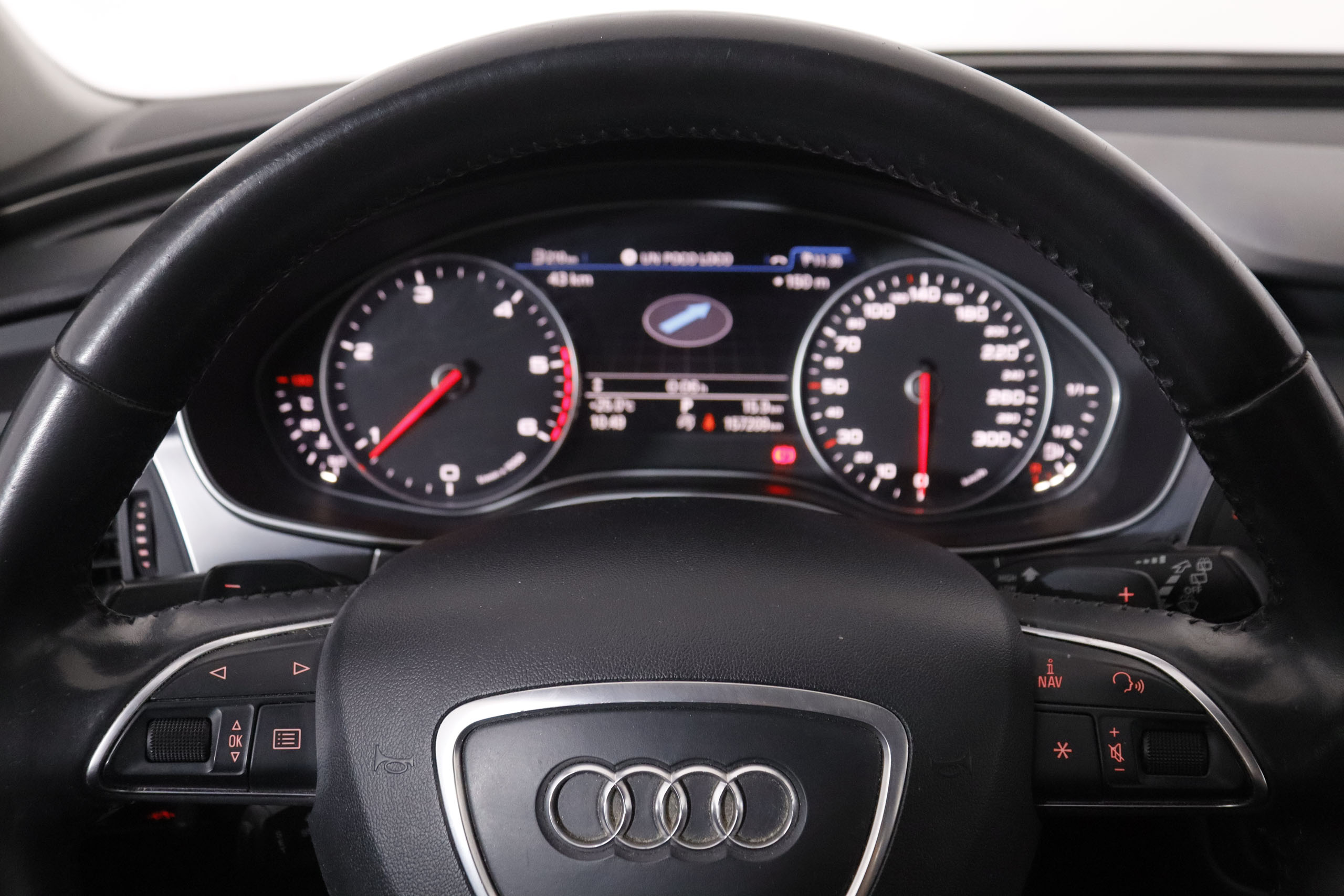 Audi A6 Avant 2.0 TDI Ultra - foto 13