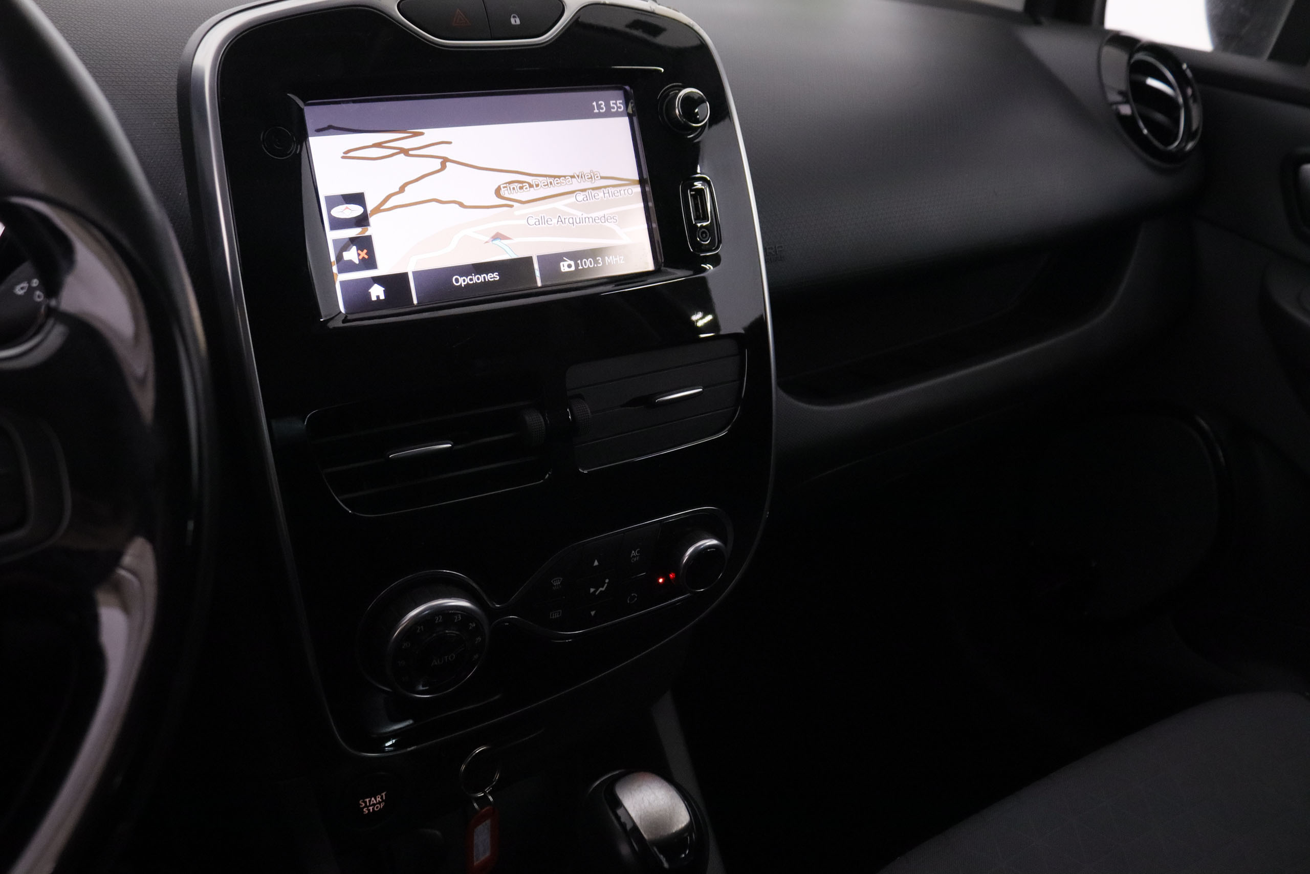 Renault Clio 1.2 TCe EDC ECO2 Intens - foto 12