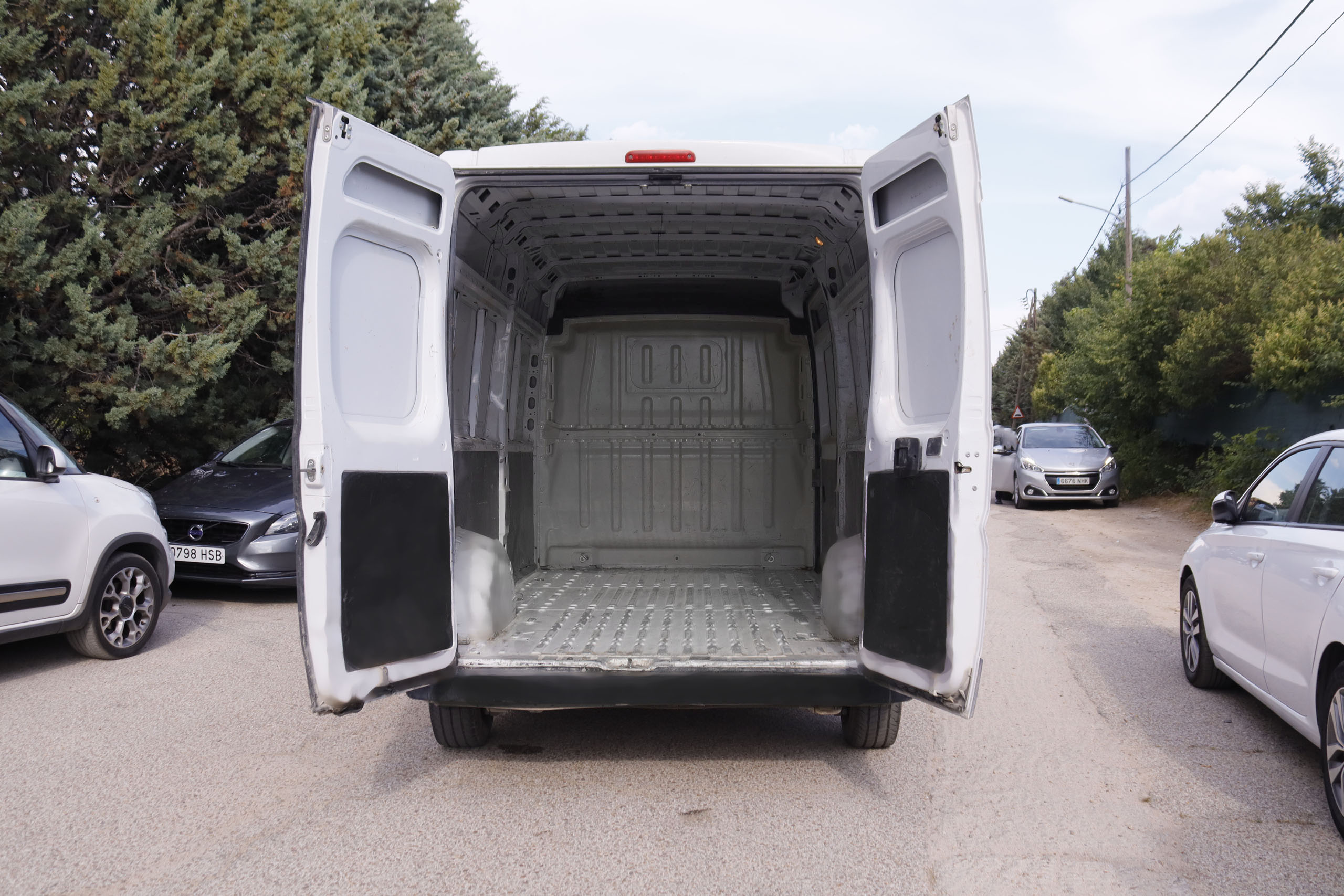 Peugeot Boxer 335 2.2 BlueHDi L3H2 - foto 9