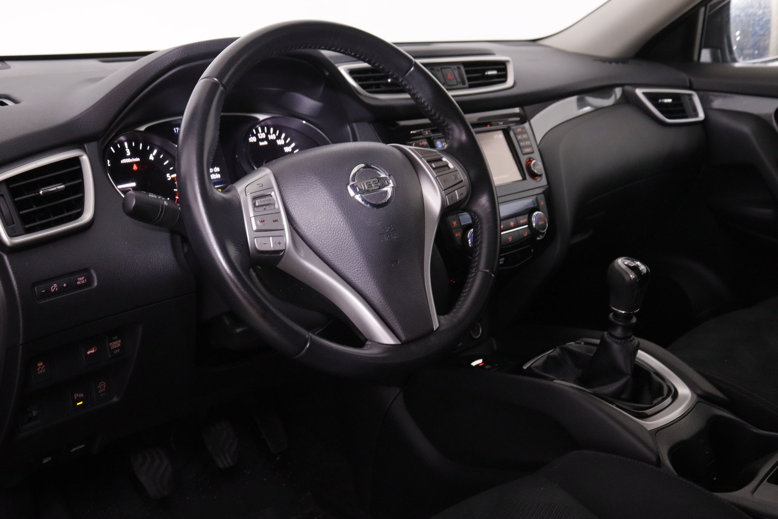 Nissan X-Trail 1.6 dCi Tekna - foto 12