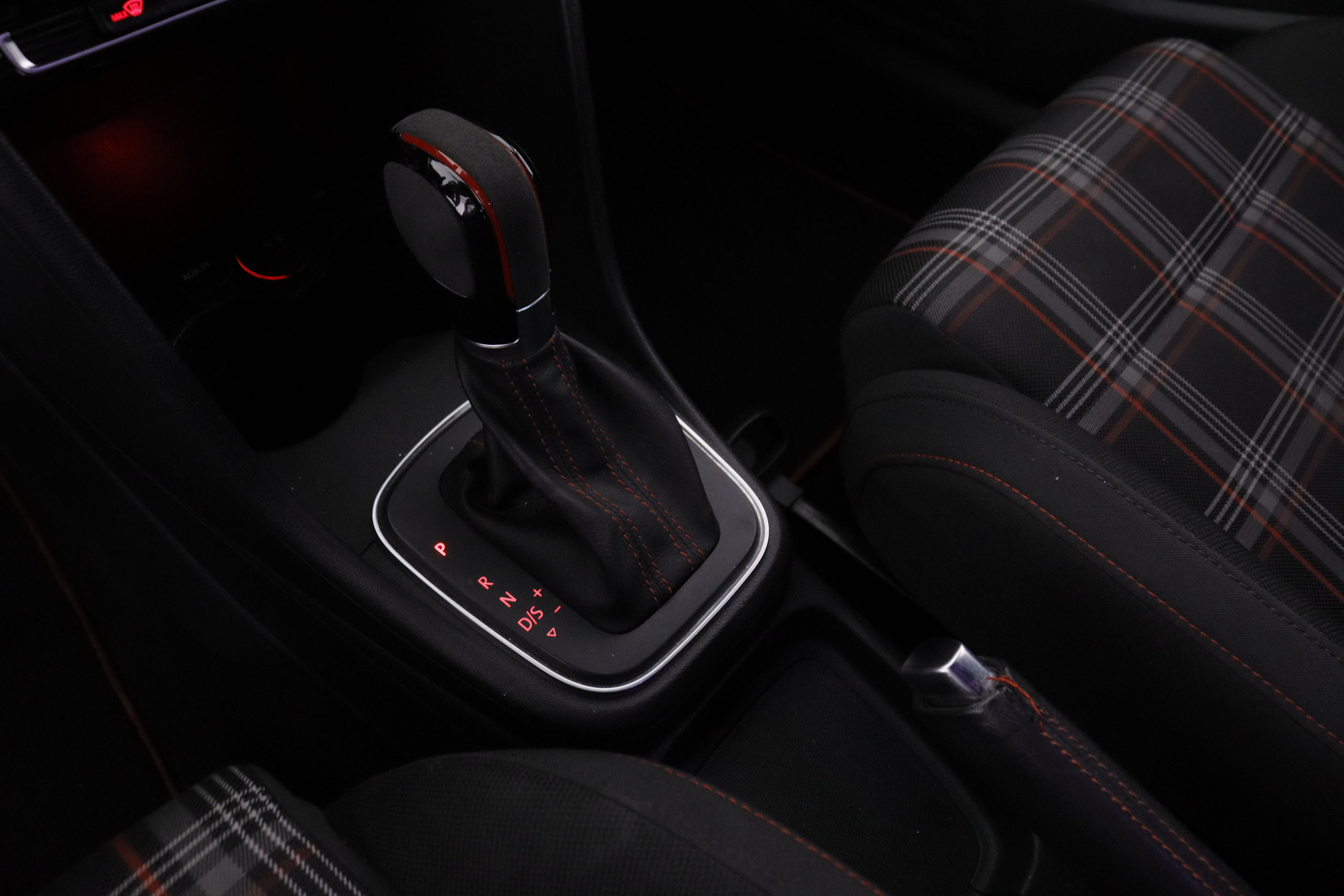 Volkswagen Polo GTI 1.8 TSI DSG - foto 17