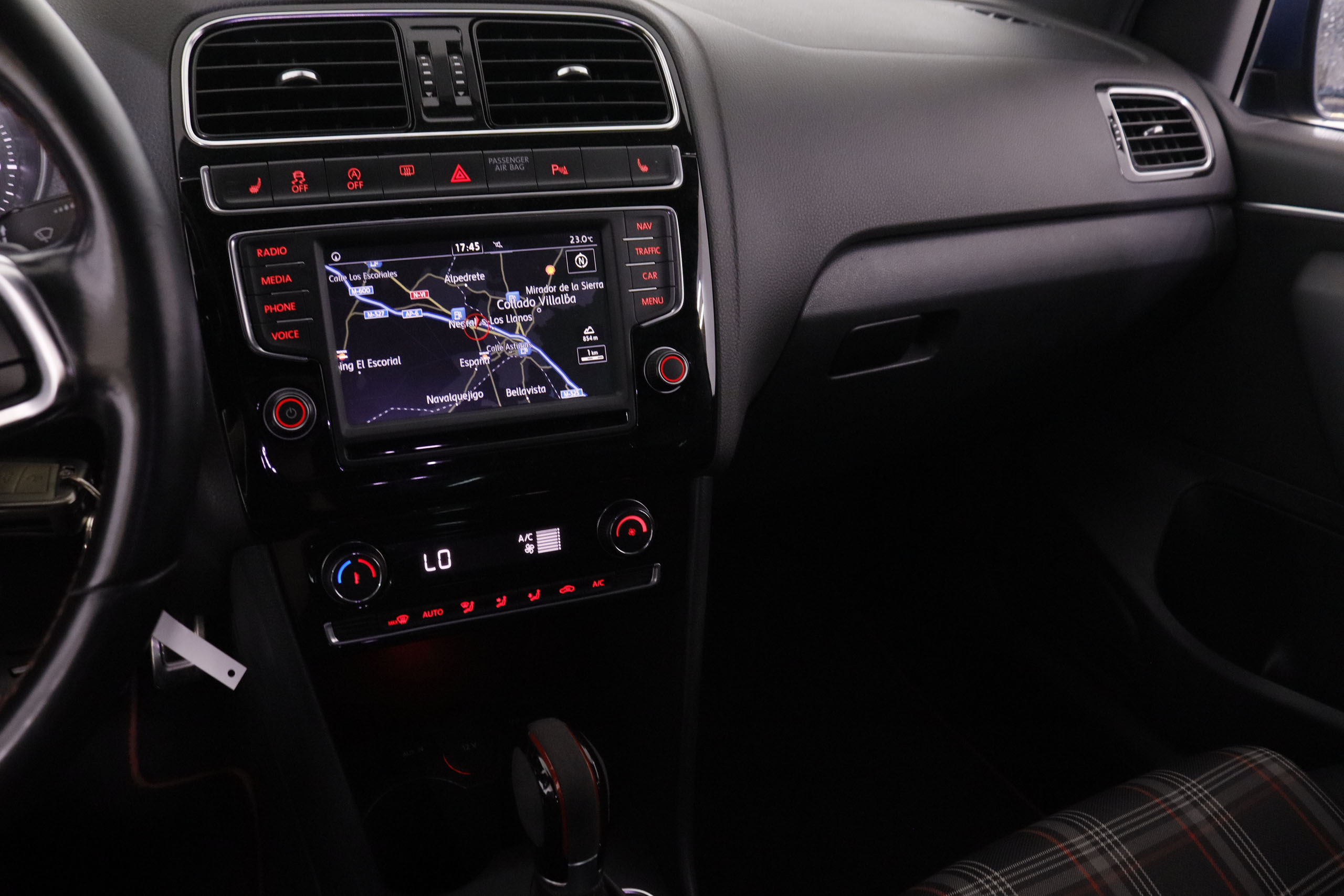 Volkswagen Polo GTI 1.8 TSI DSG - foto 13