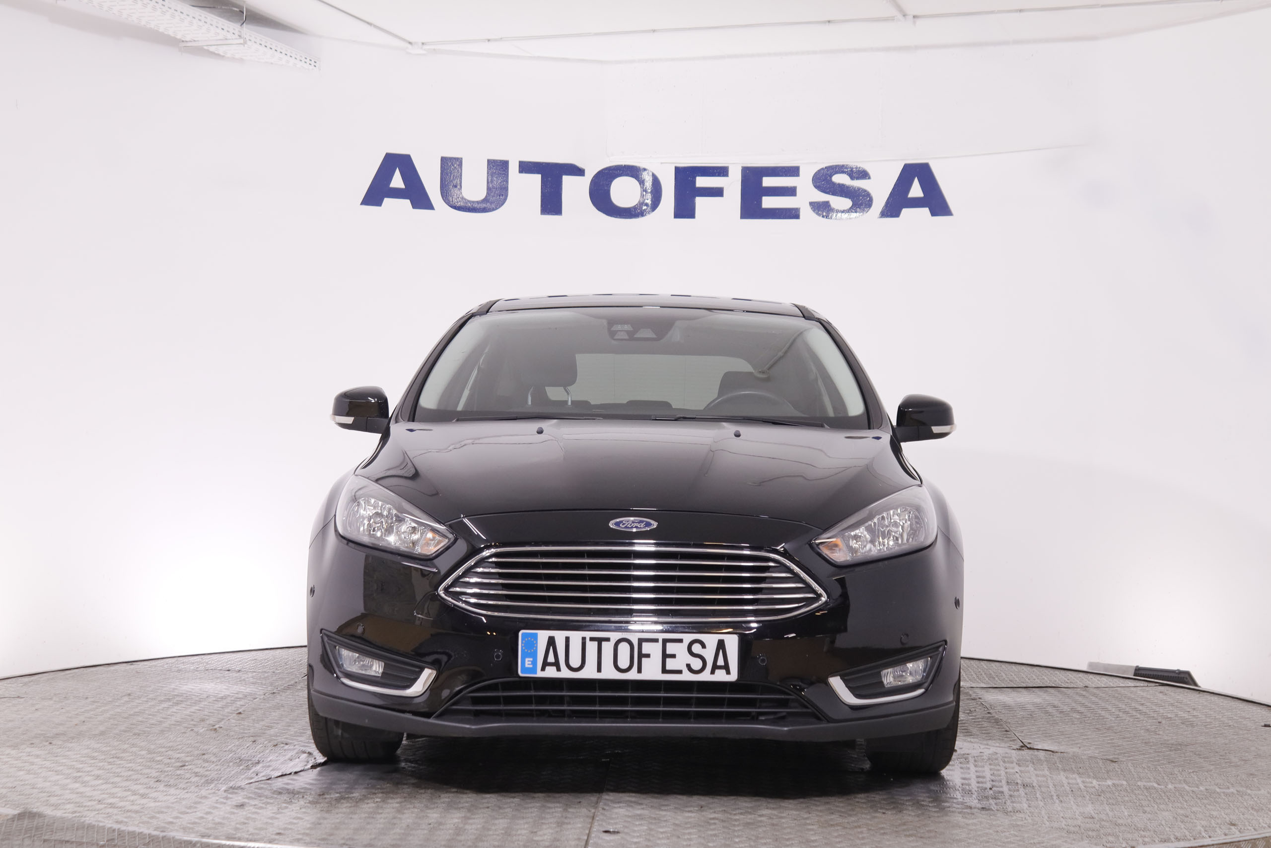 Ford Focus 1.0 EcoBoost Titanium - foto 2