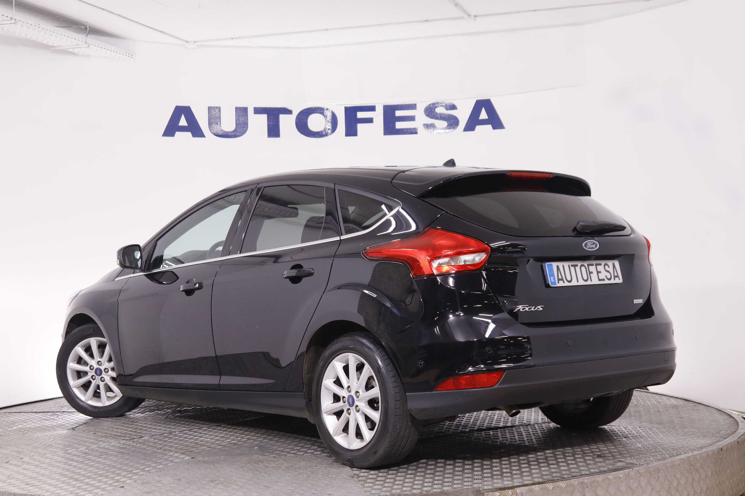 Ford Focus 1.0 EcoBoost Titanium - foto 5