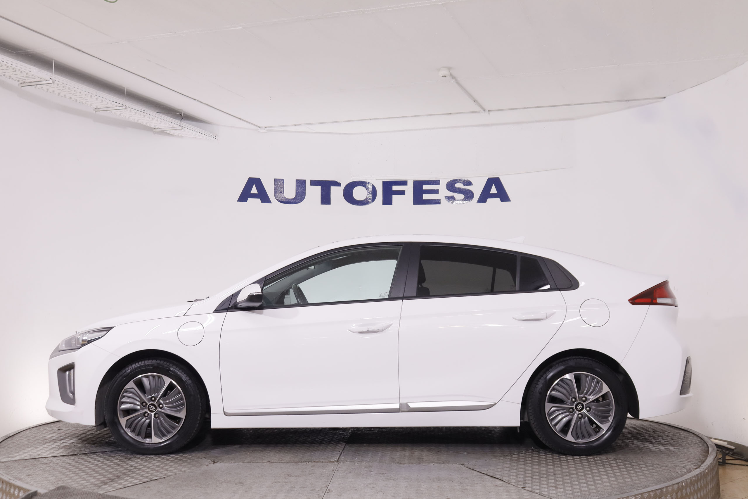 Hyundai Ioniq 1.6 PHEV Klass - foto 4