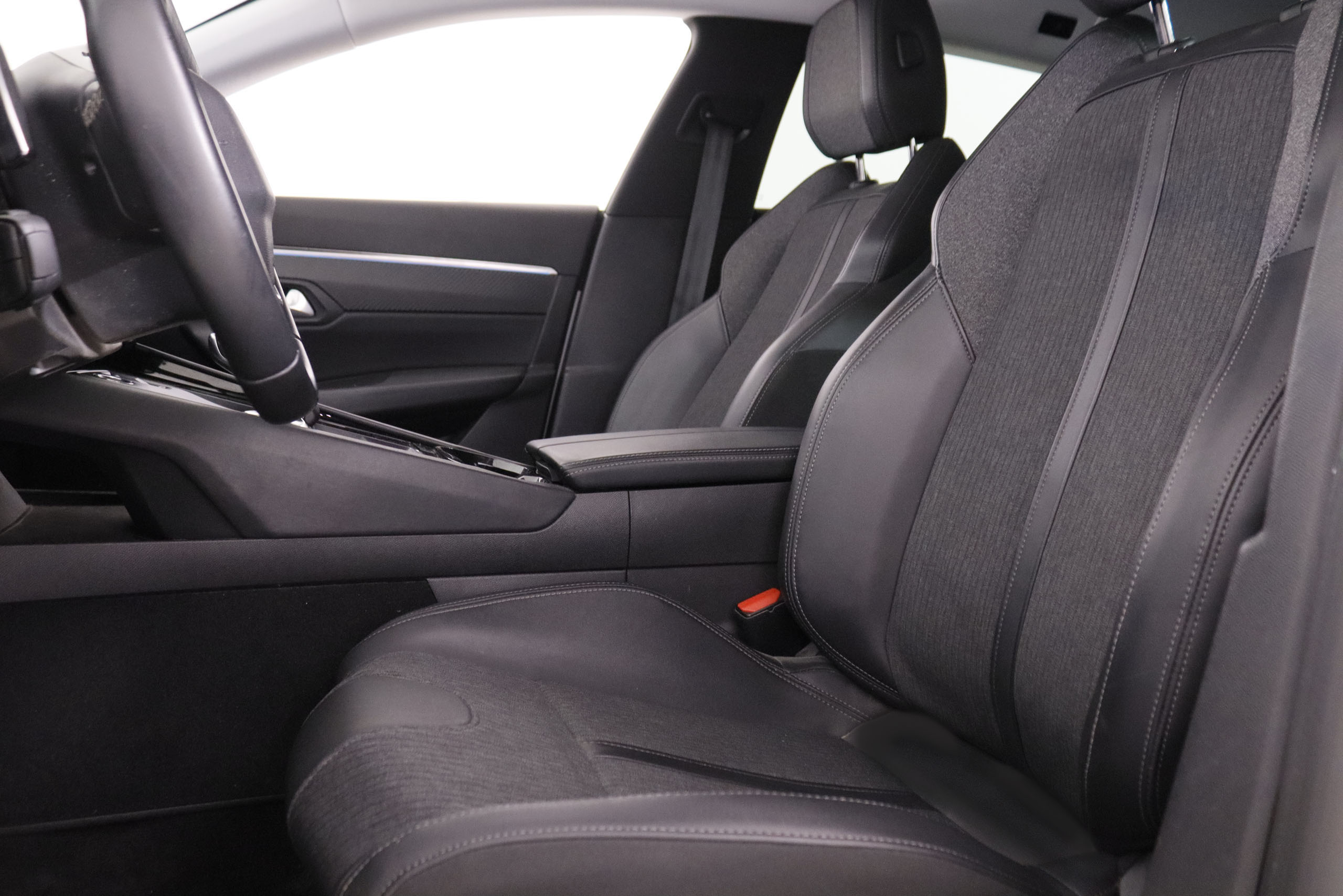 Peugeot 508 SW 1.5 BlueHDi Allure Pack - foto 24