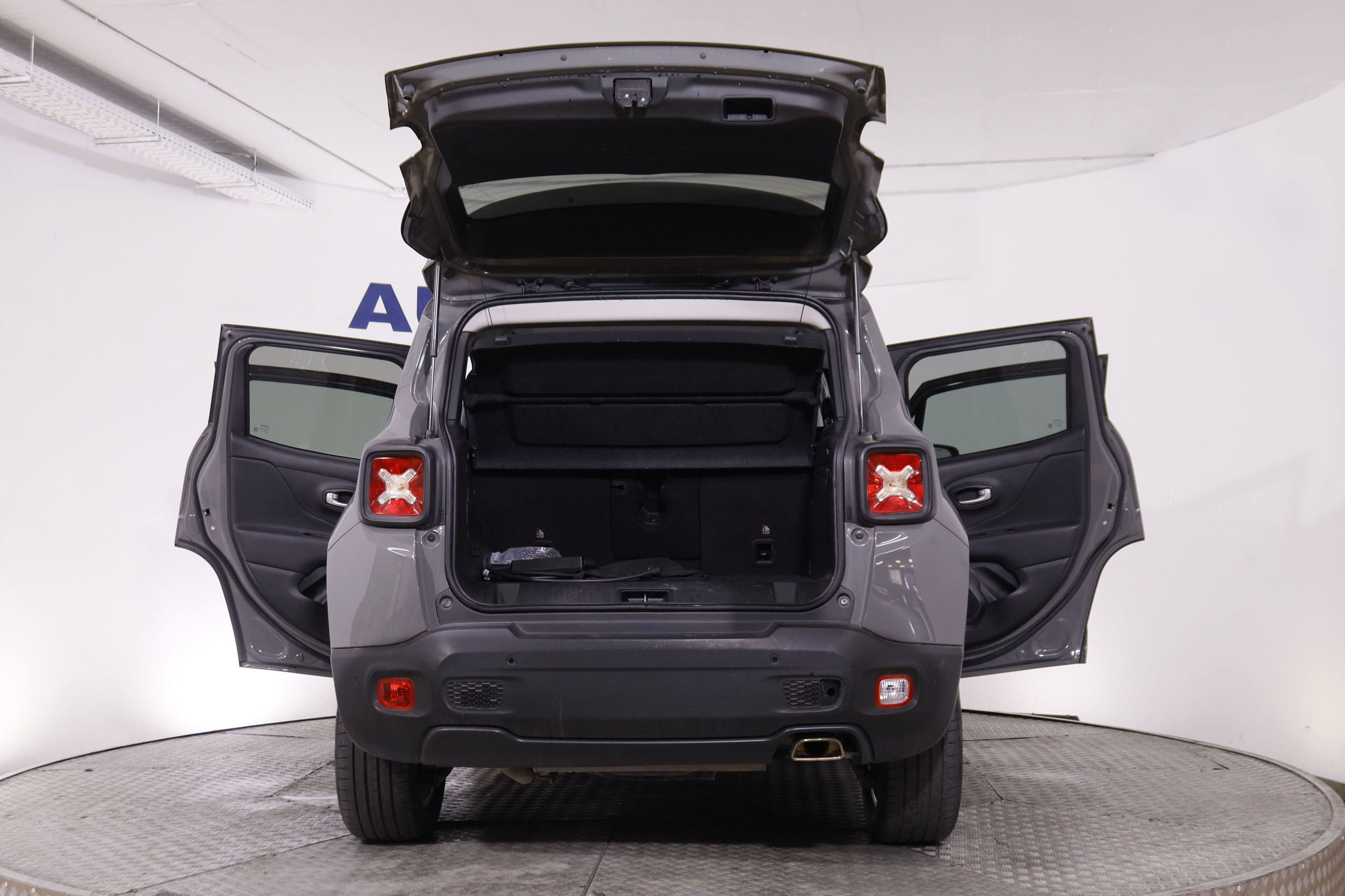 Jeep Renegade 1.3 T4 PHEV Limited 4xe - foto 3