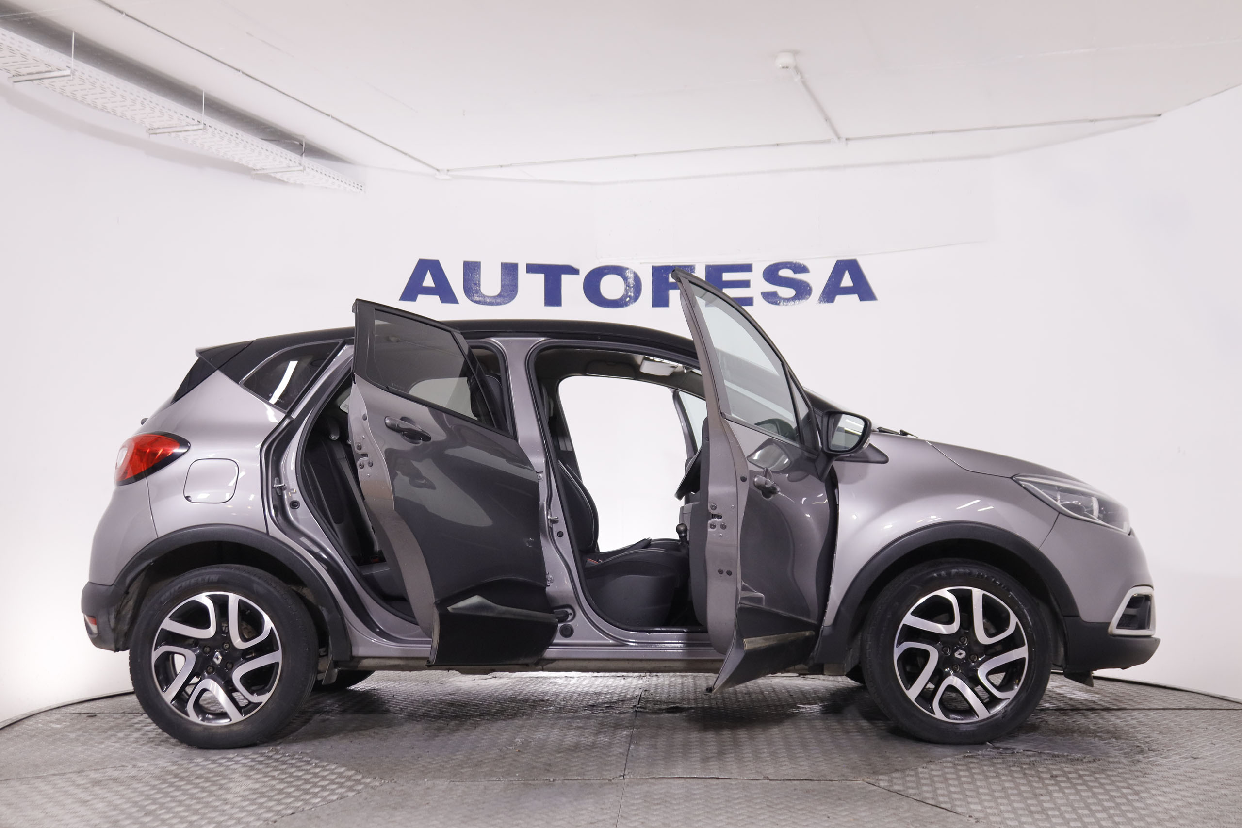 Renault Captur 1.5 dCi Energy Intens - foto 10