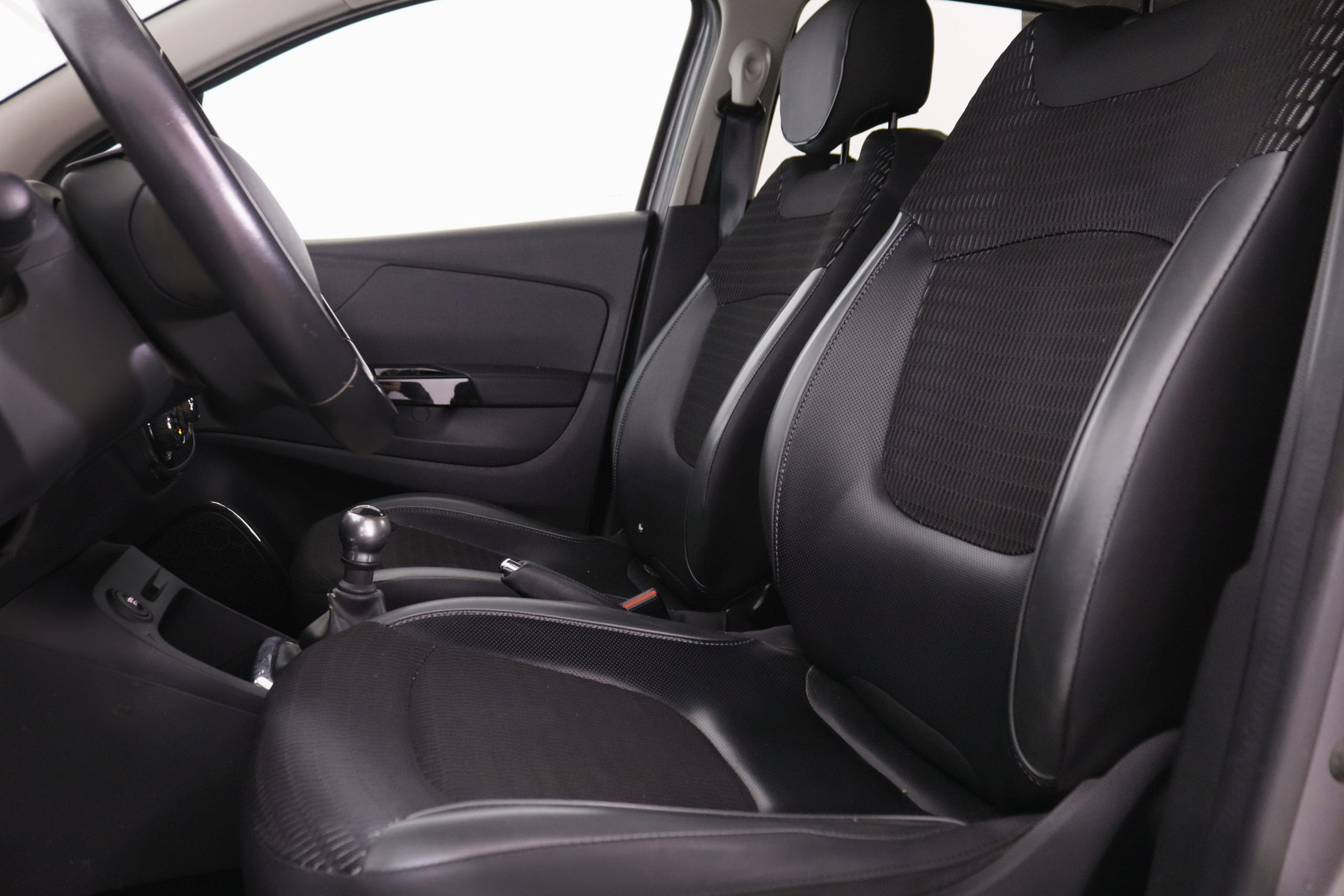Renault Captur 1.5 dCi Energy Intens - foto 18
