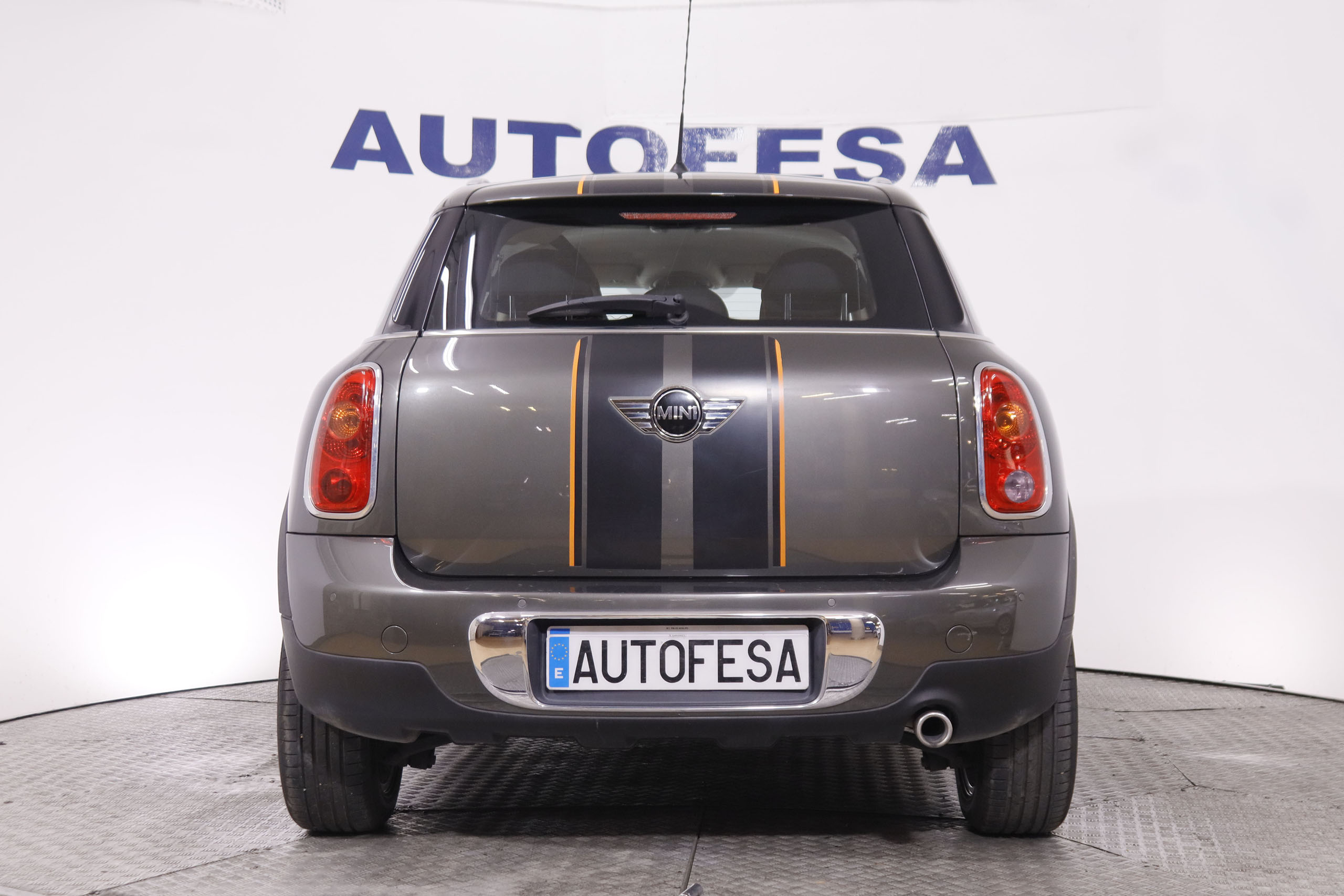 MINI Cooper 2.0D - foto 2