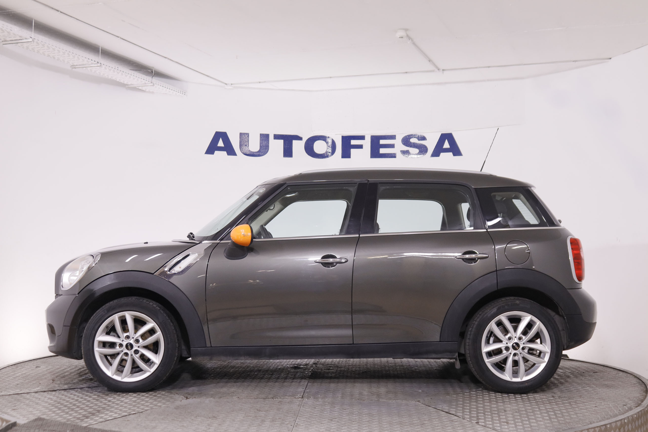 MINI Cooper 2.0D - foto 4