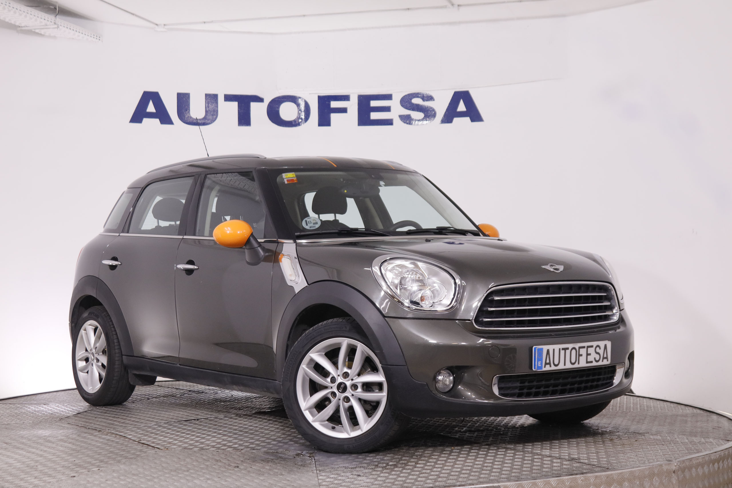 MINI Cooper 2.0D - foto 9
