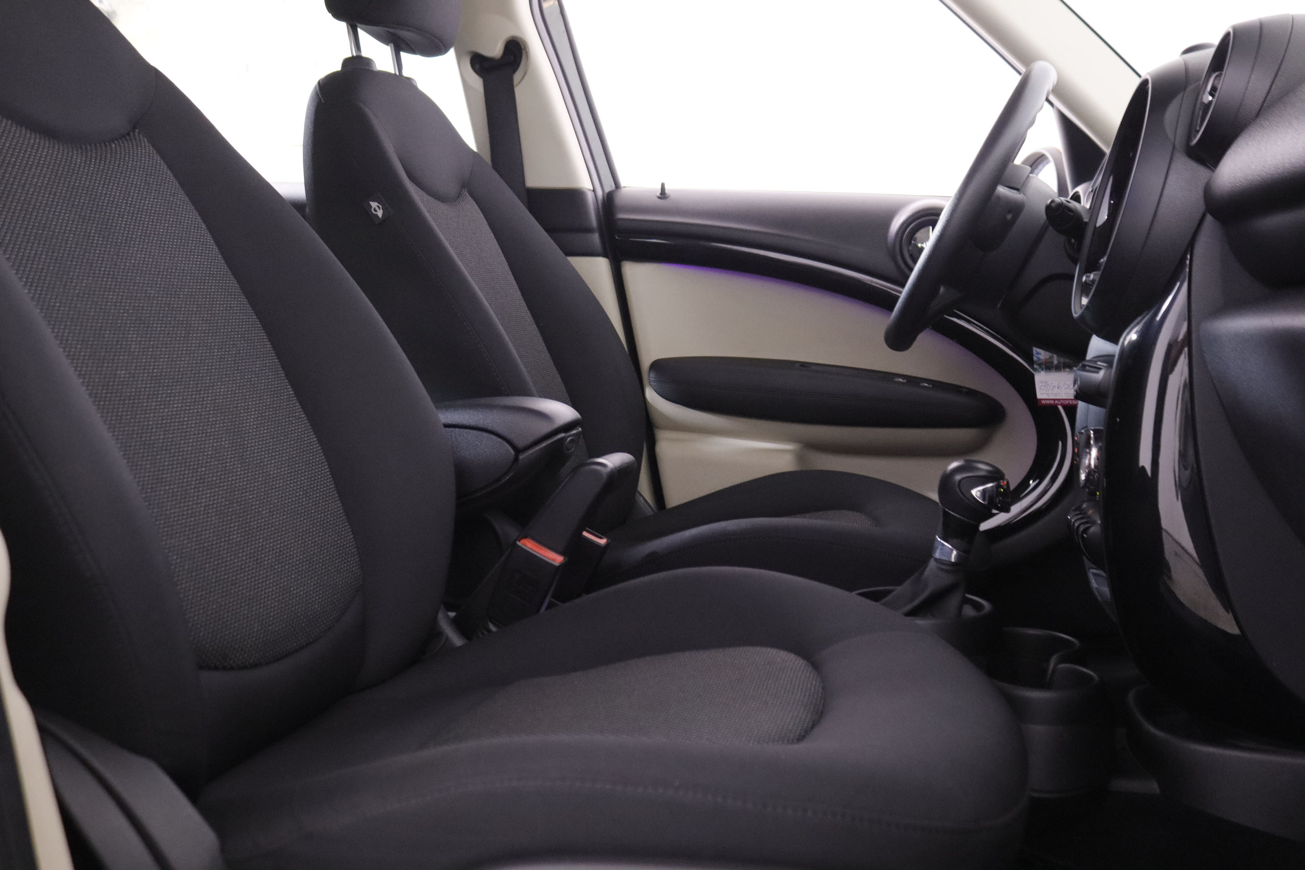 MINI Cooper 2.0D - foto 15