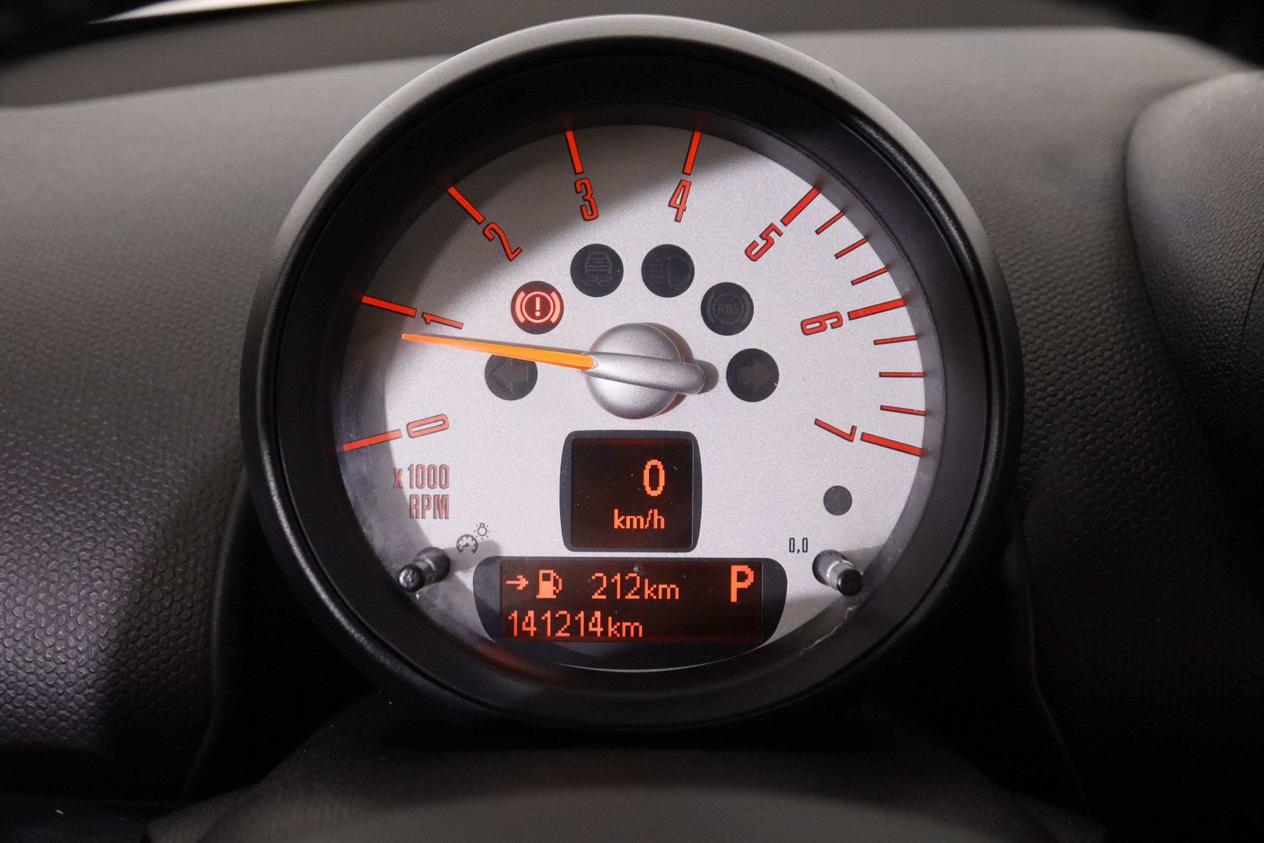 MINI Cooper 2.0D - foto 18
