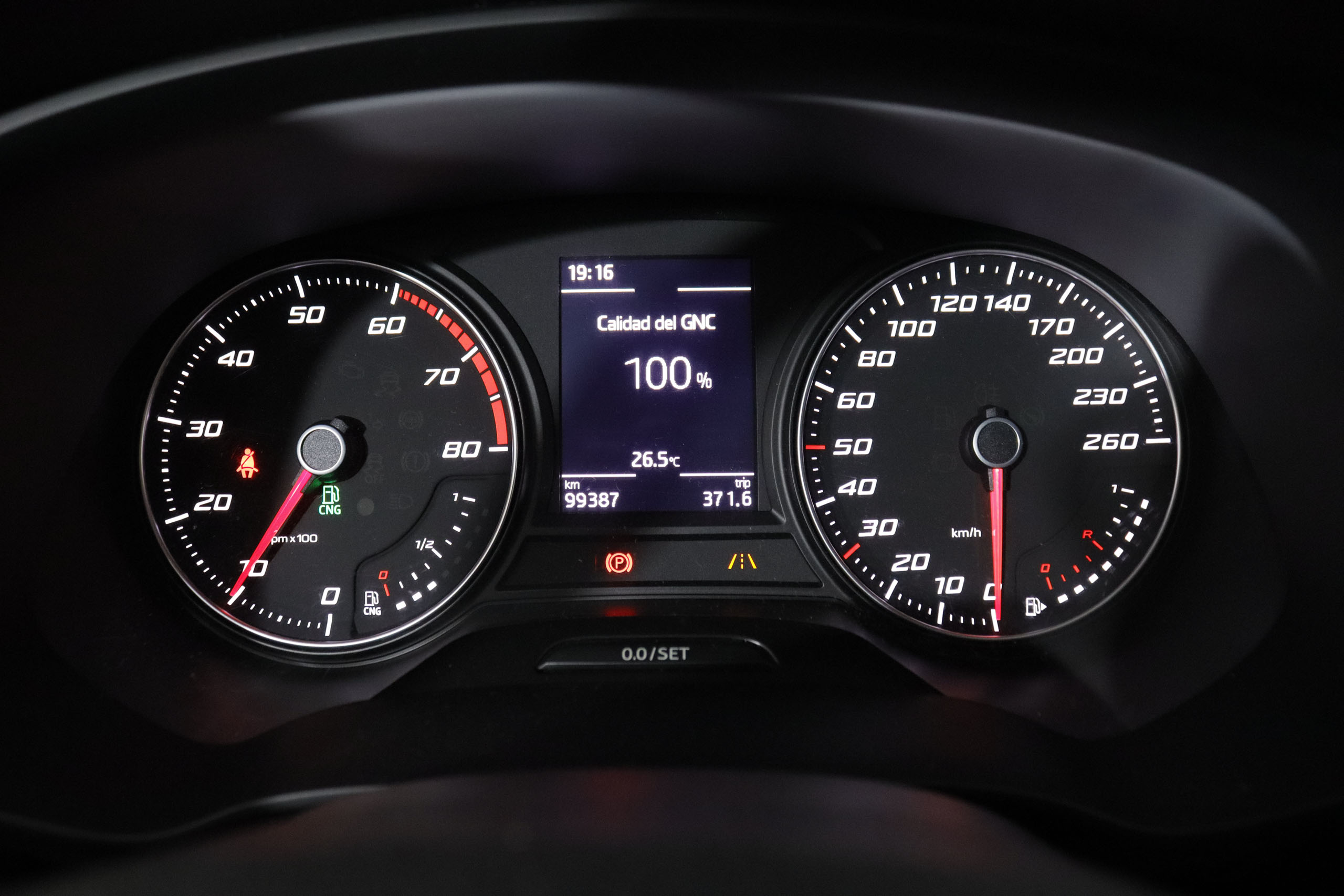 SEAT León 1.5 TGI FR GAS GNC - foto 14