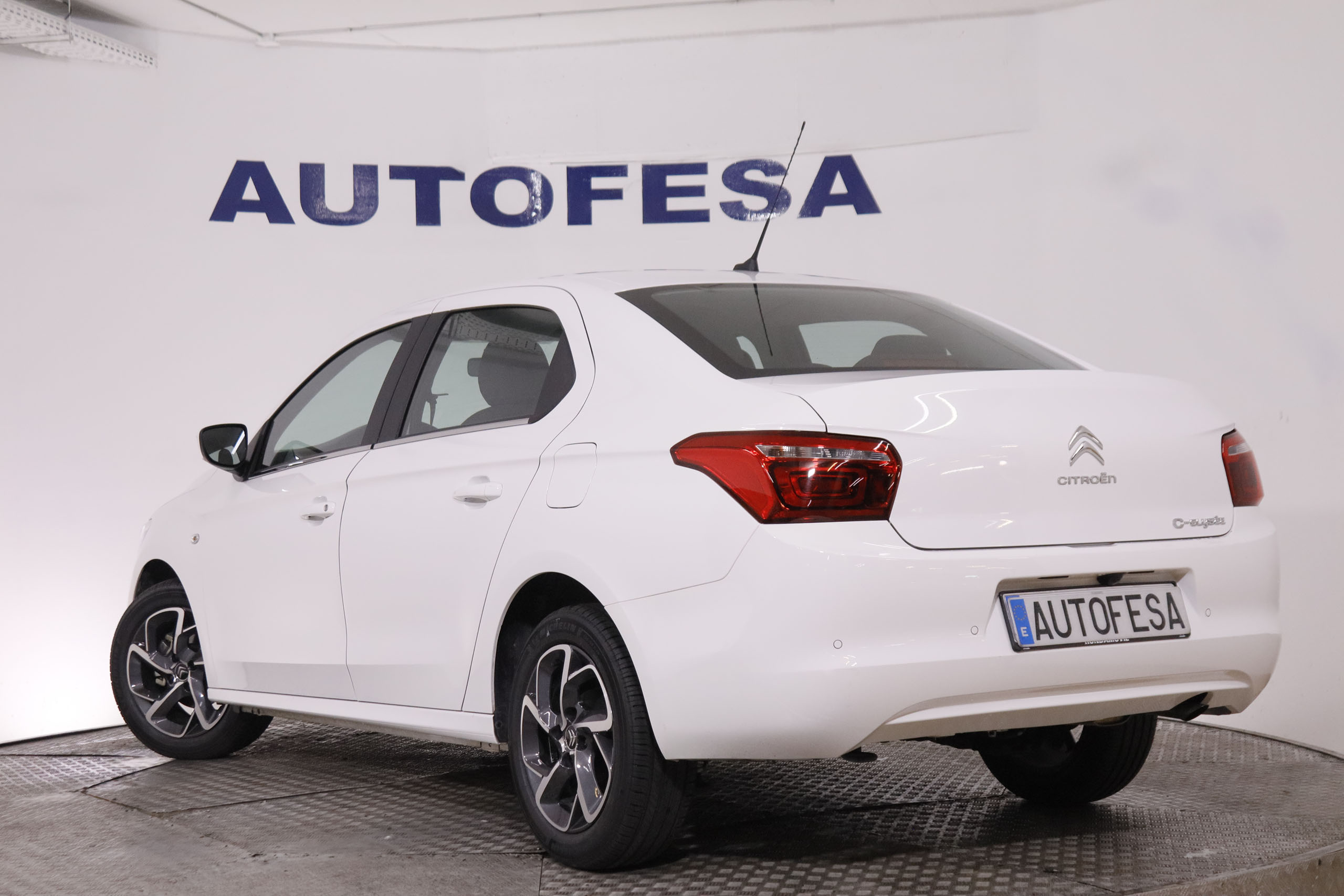 Citroën C-Elysée 1.2 Shine - foto 4
