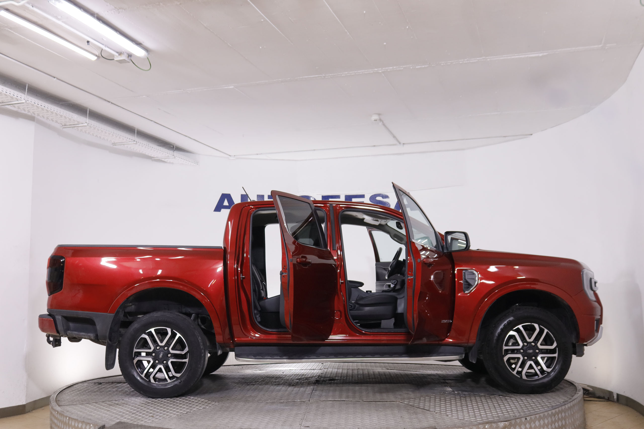 Ford Ranger 2.0 EcoBlue Limited 4x4 - foto 11