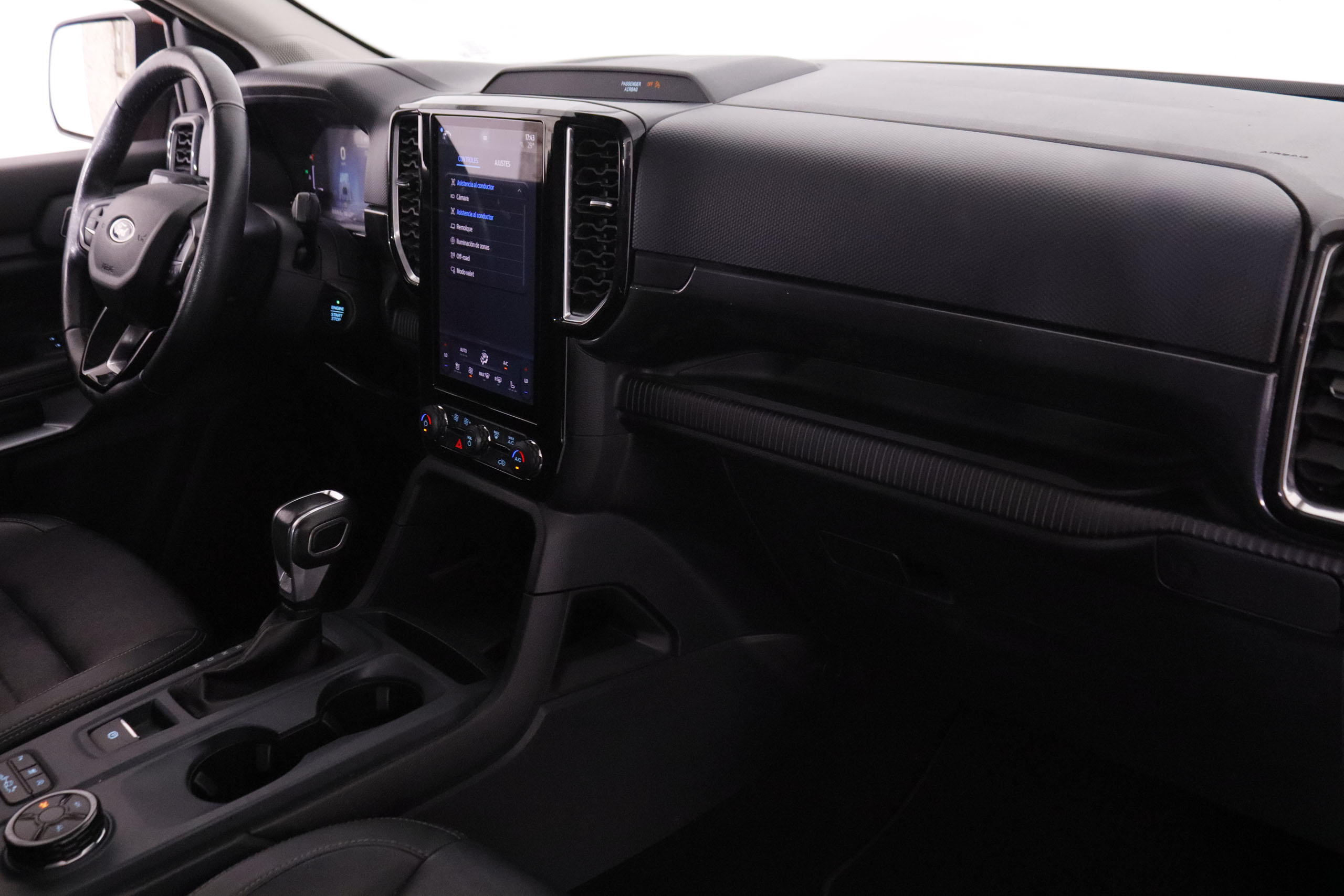 Ford Ranger 2.0 EcoBlue Limited 4x4 - foto 13