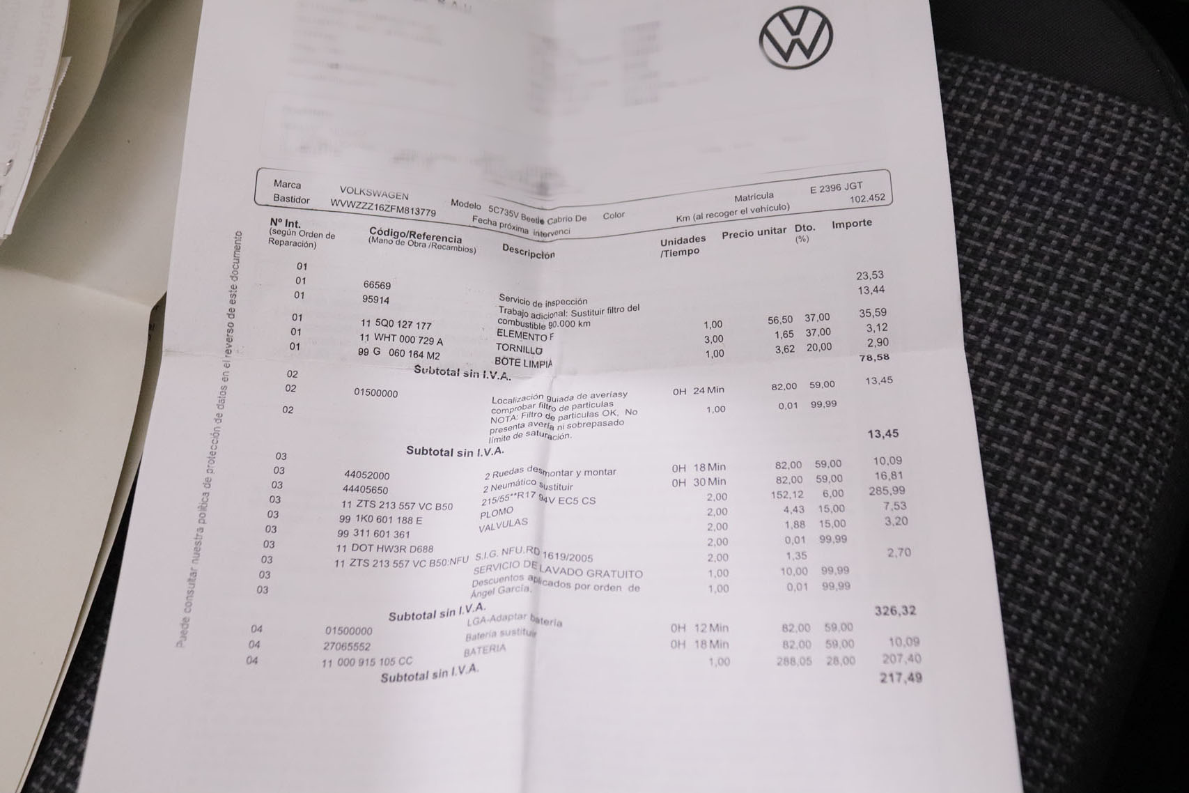 Volkswagen Beetle Cabrio 2.0 TDI - foto 31