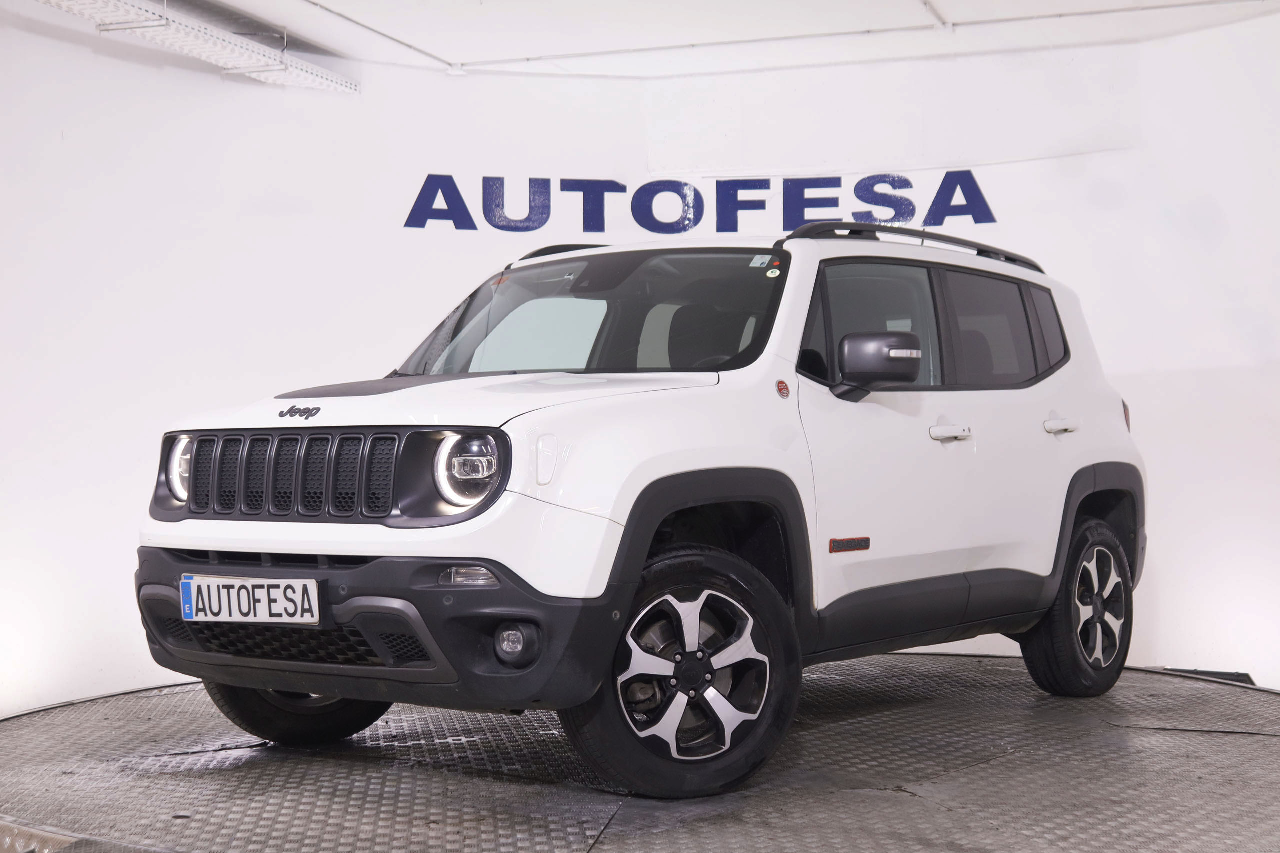 Jeep Renegade 2.0 Mjet 4x4 Trailhawk - foto 1