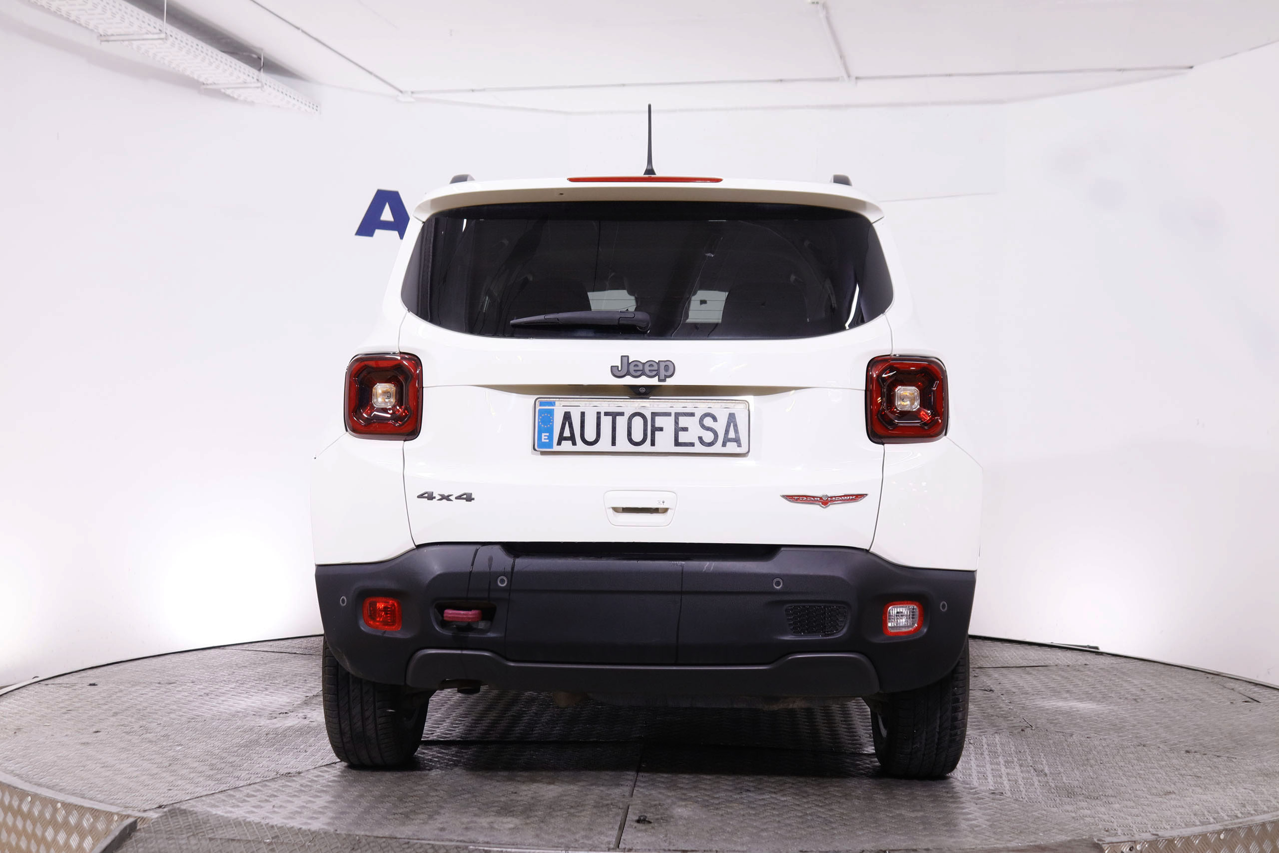 Jeep Renegade 2.0 Mjet 4x4 Trailhawk - foto 6
