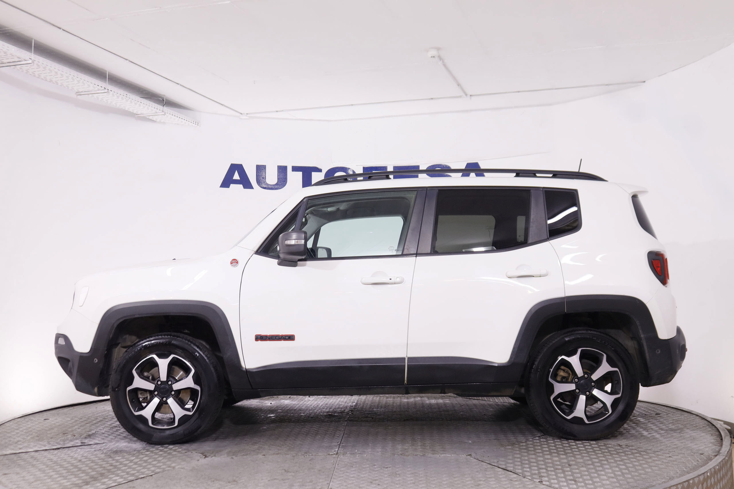 Jeep Renegade 2.0 Mjet 4x4 Trailhawk - foto 4