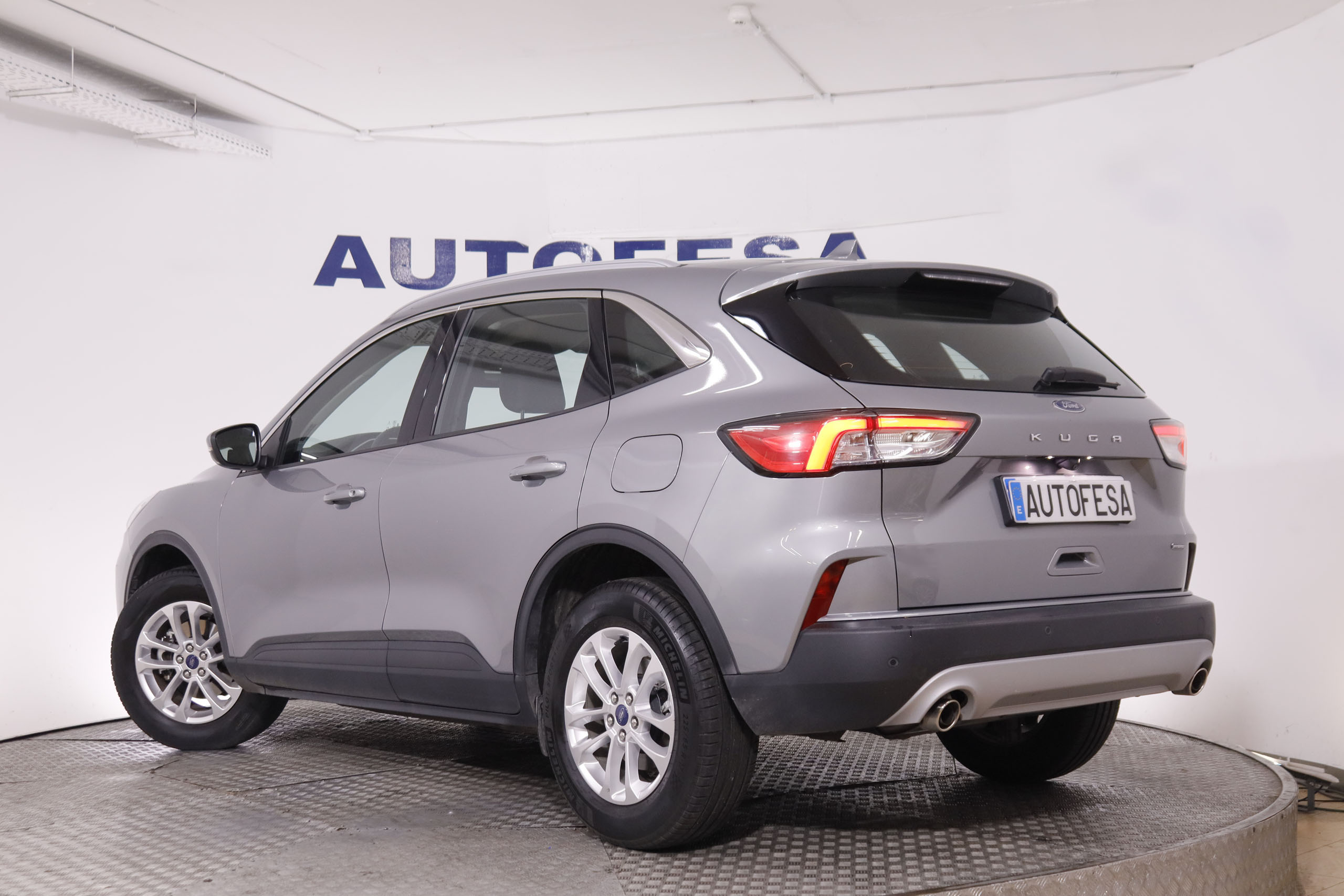 Ford Kuga 2.5 Fhev Duratec Titanium - foto 7