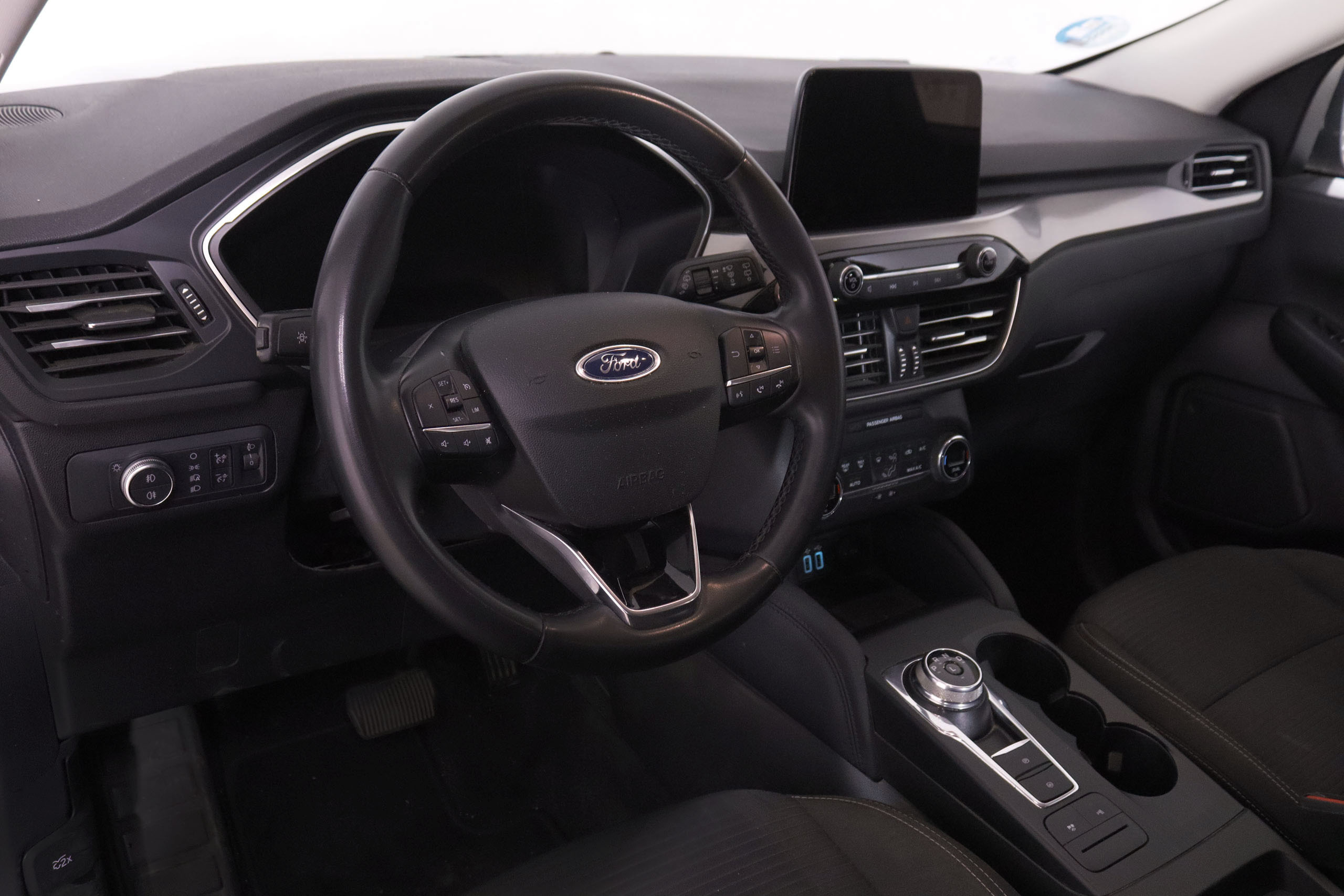 Ford Kuga 2.5 Fhev Duratec Titanium - foto 11