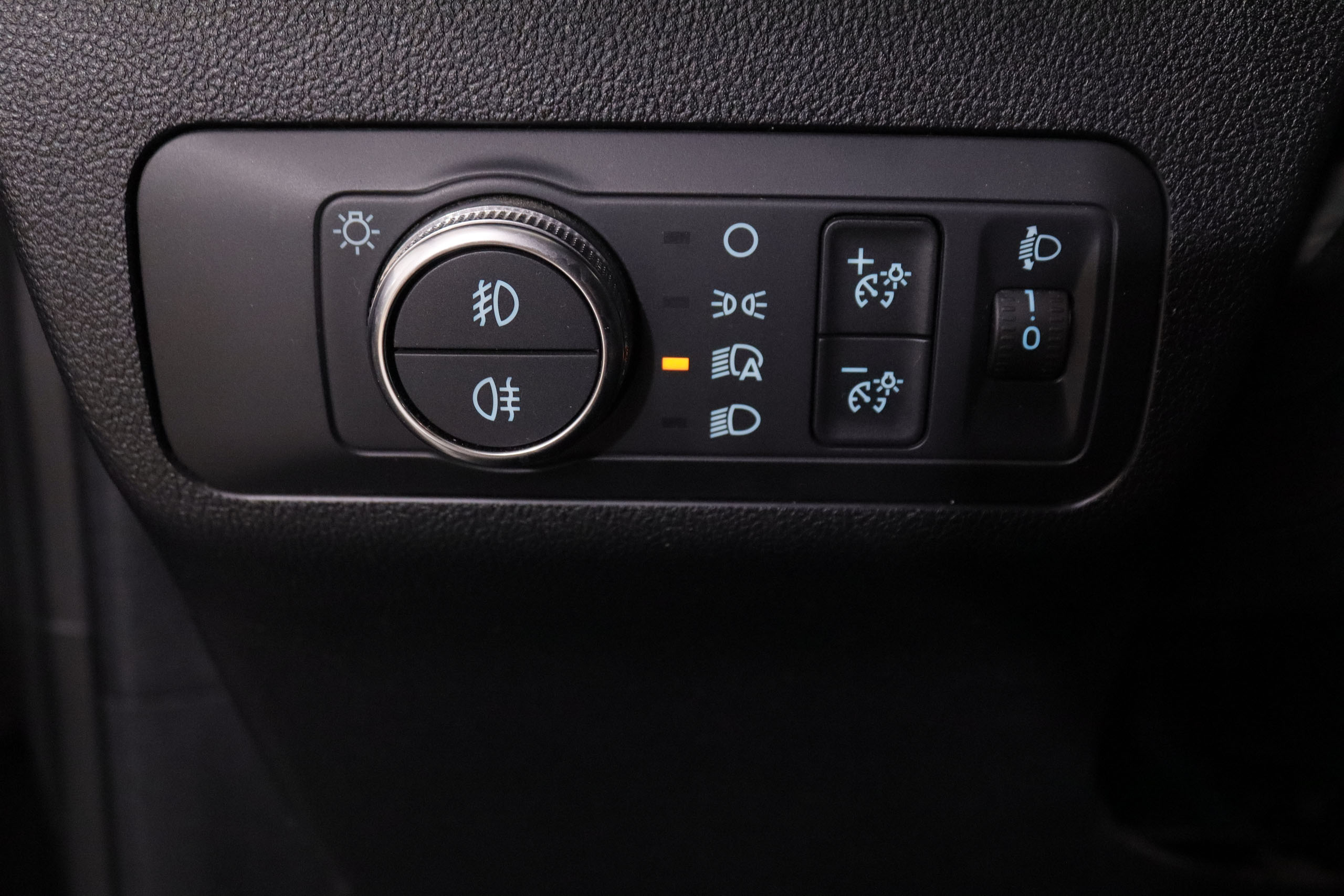 Ford Kuga 2.5 Fhev Duratec Titanium - foto 18