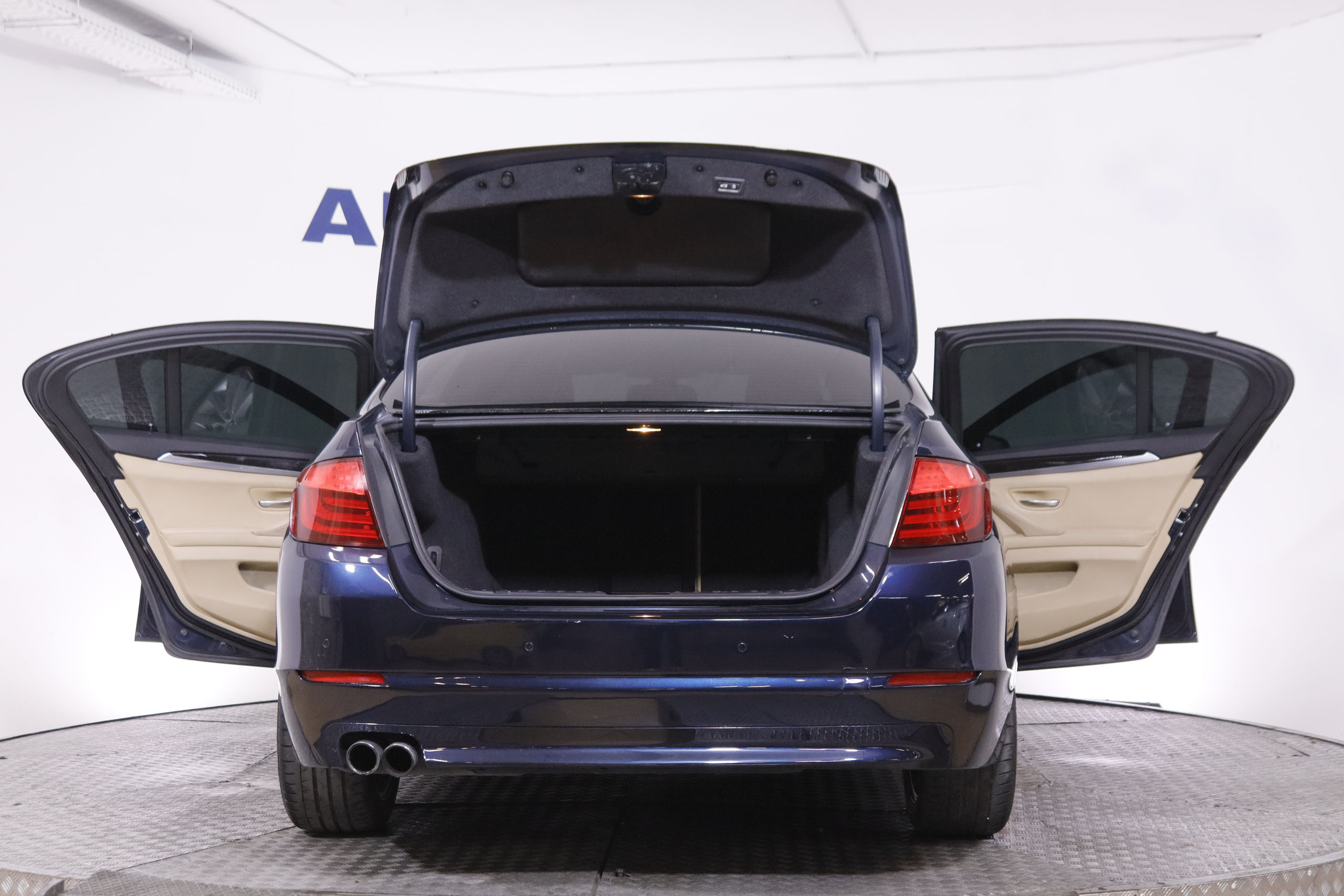 BMW Serie 5 528i xDrive - foto 8
