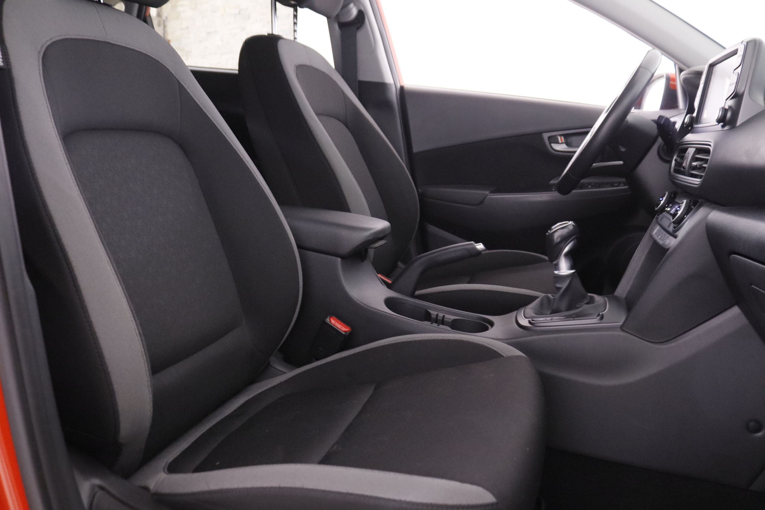 Hyundai Kona 1.6 CRDi Tecno - foto 18