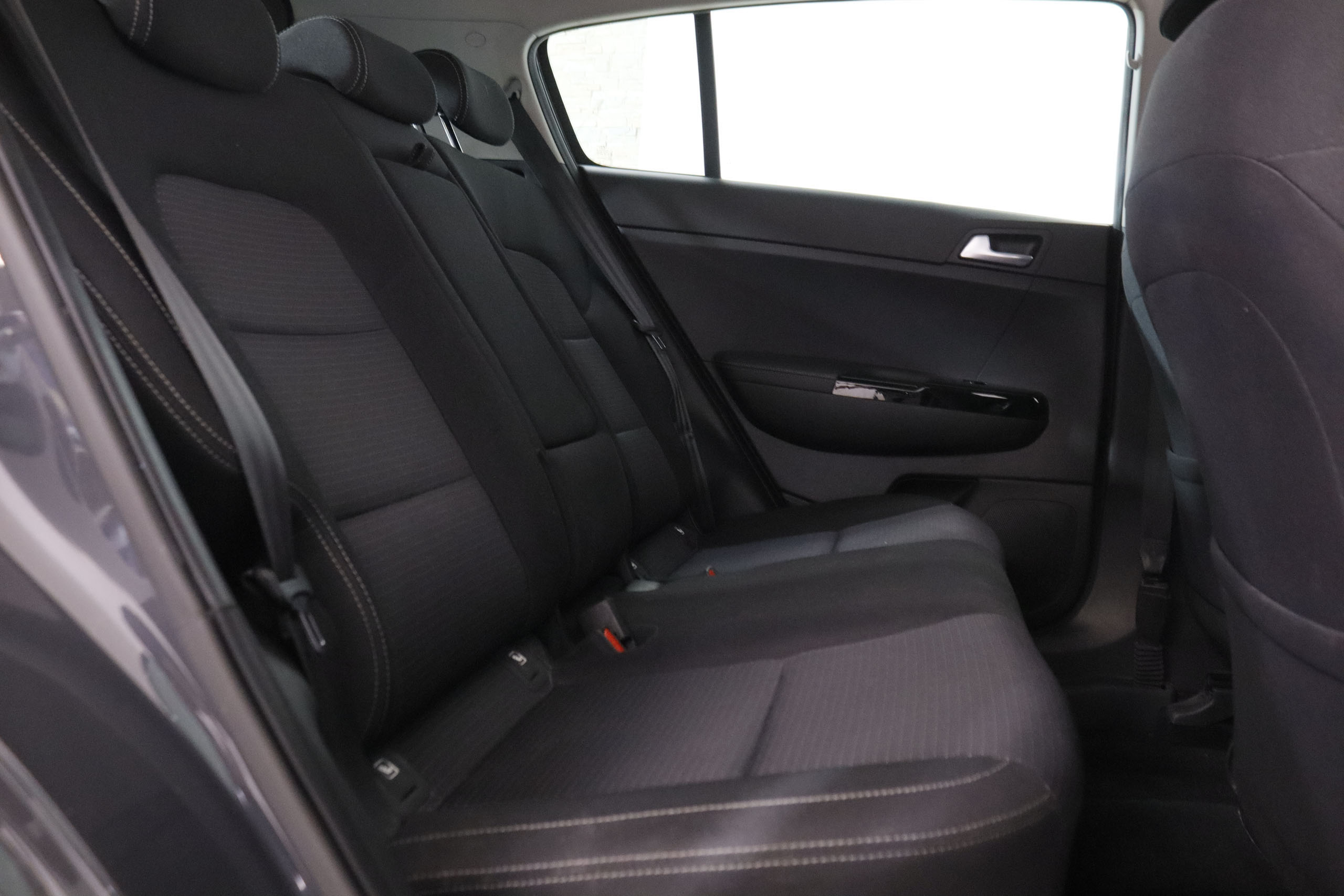 Kia Sportage 1.6 Diesel MHEV Drive 4x2 4x2 - foto 18