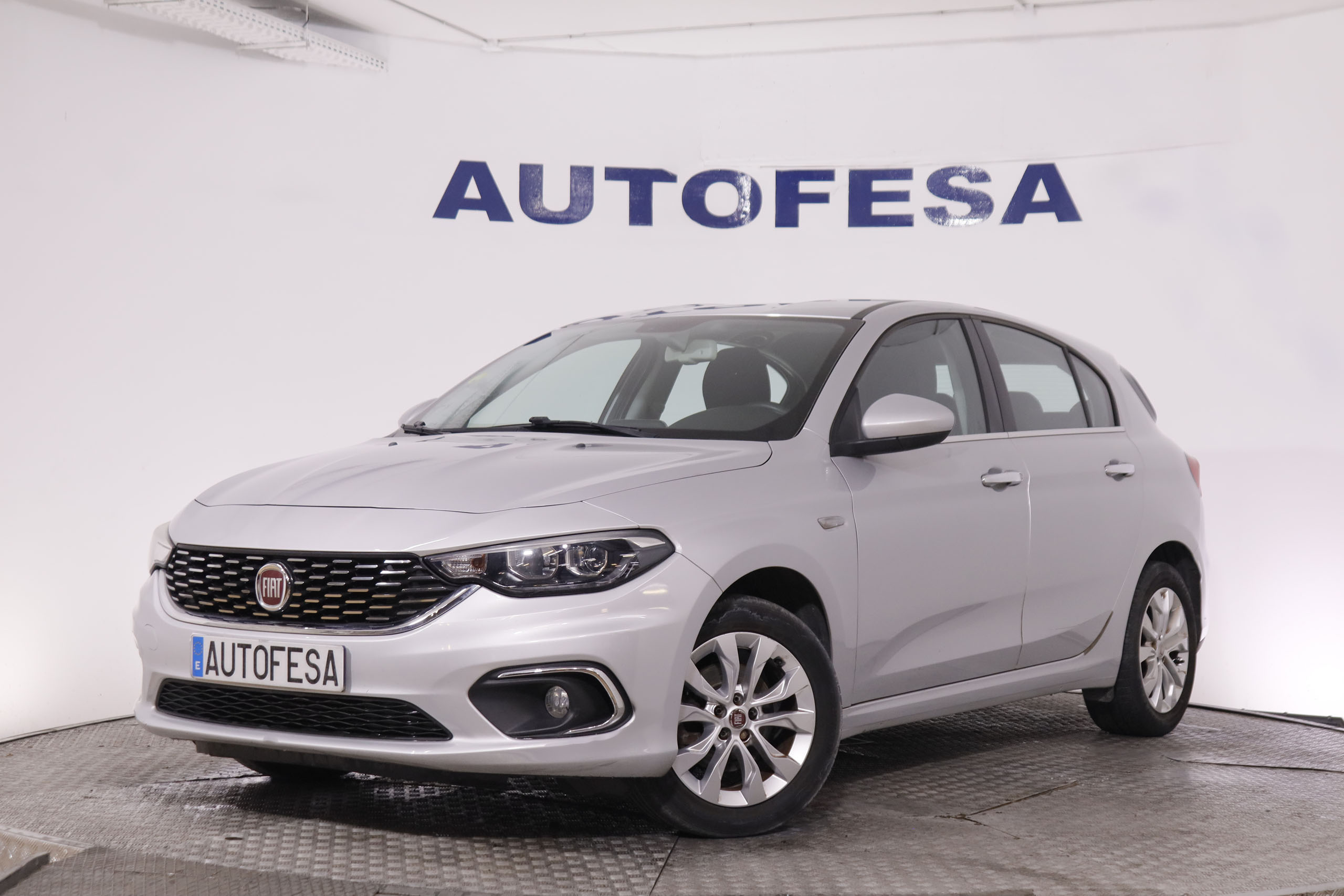 Fiat Tipo 1.6 MultiJet Lounge - foto 1