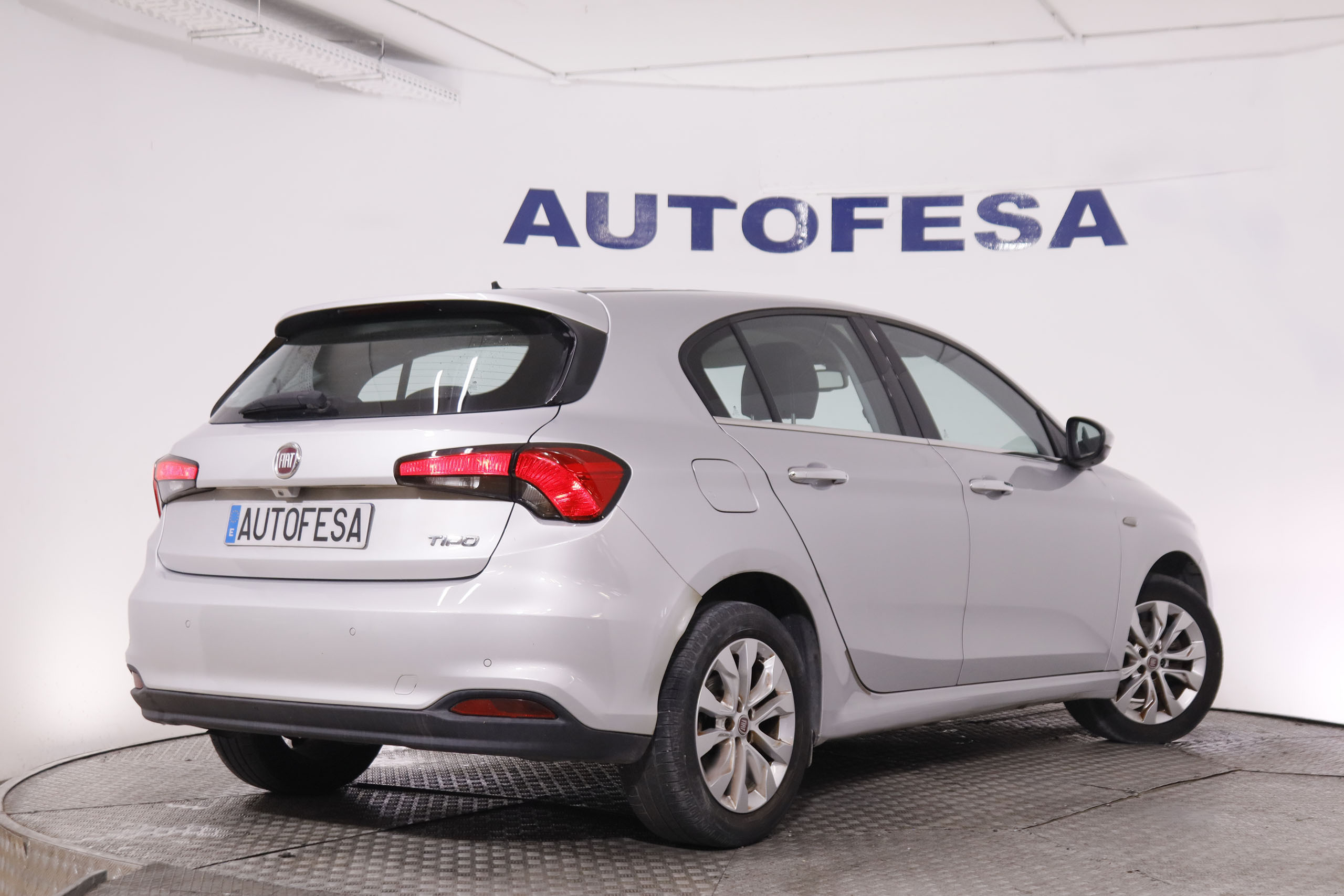 Fiat Tipo 1.6 MultiJet Lounge - foto 5
